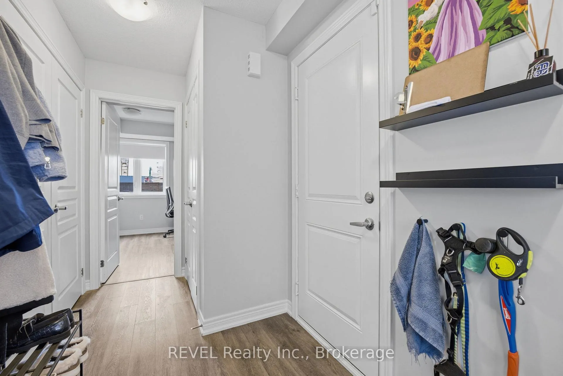 Photo 5 of Unit 20, 19 Scarlett Common, St. Catharines, Secord Woods — HOMEH