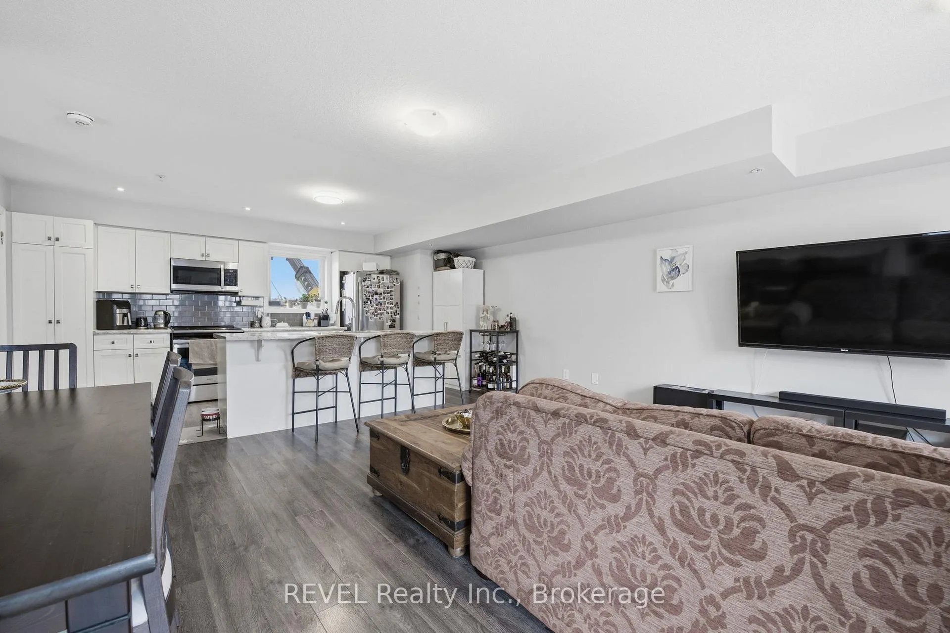 Photo 22 of Unit 20, 19 Scarlett Common, St. Catharines, Secord Woods — HOMEH