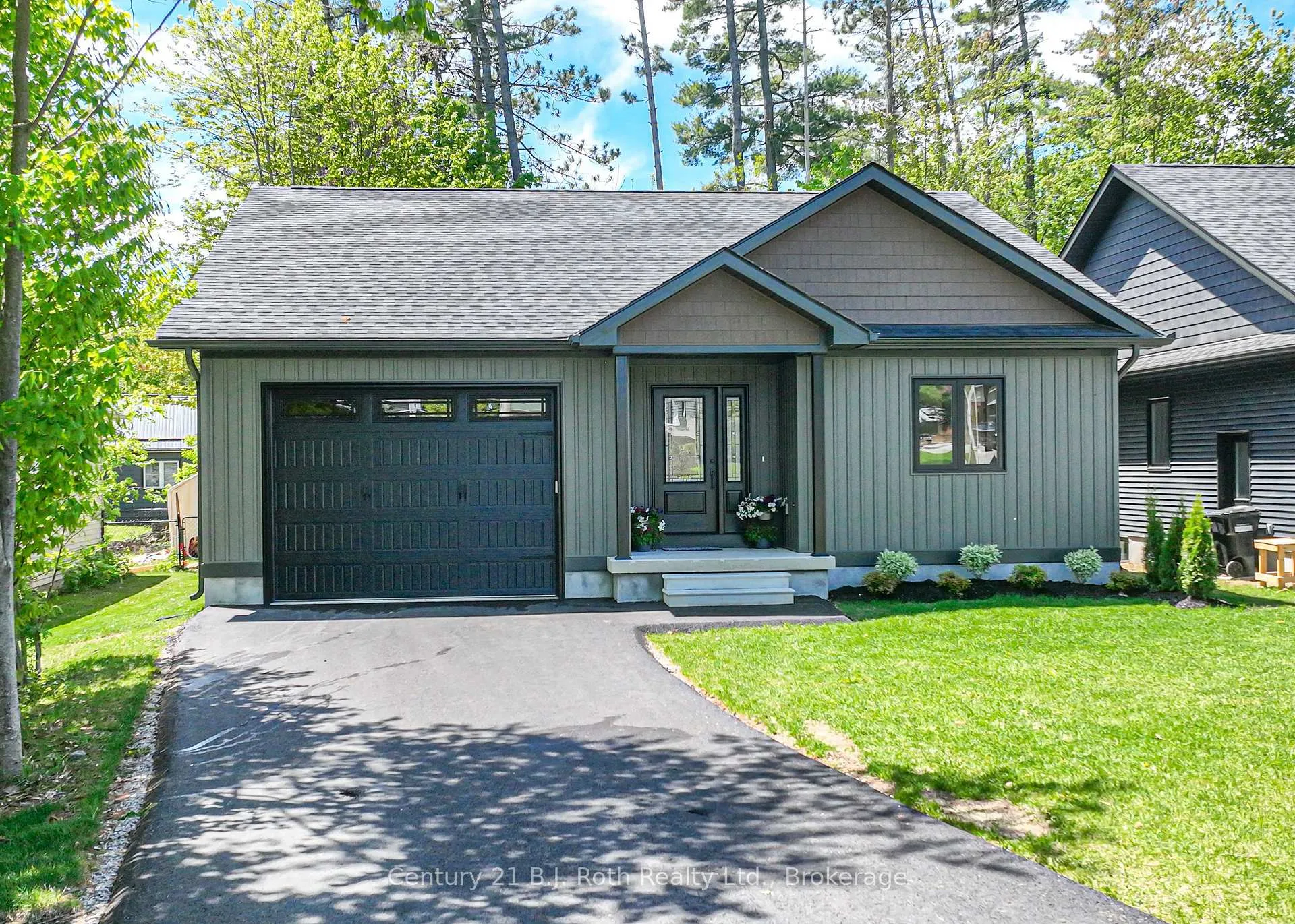 Photo 1 of 3324 Bramshott Avenue, Severn, West Shore — HOMEH