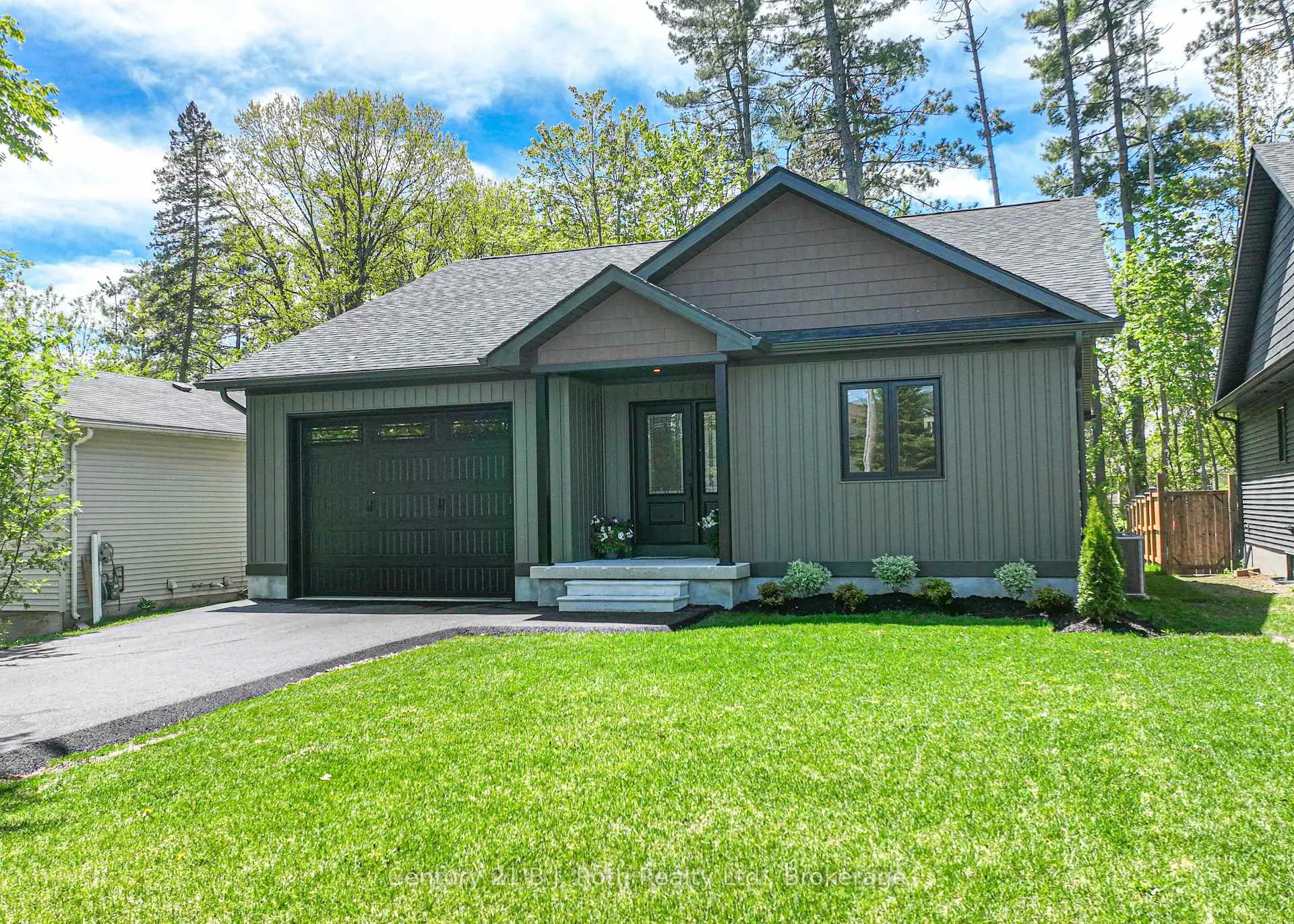 Photo 3 of 3324 Bramshott Avenue, Severn, West Shore — HOMEH