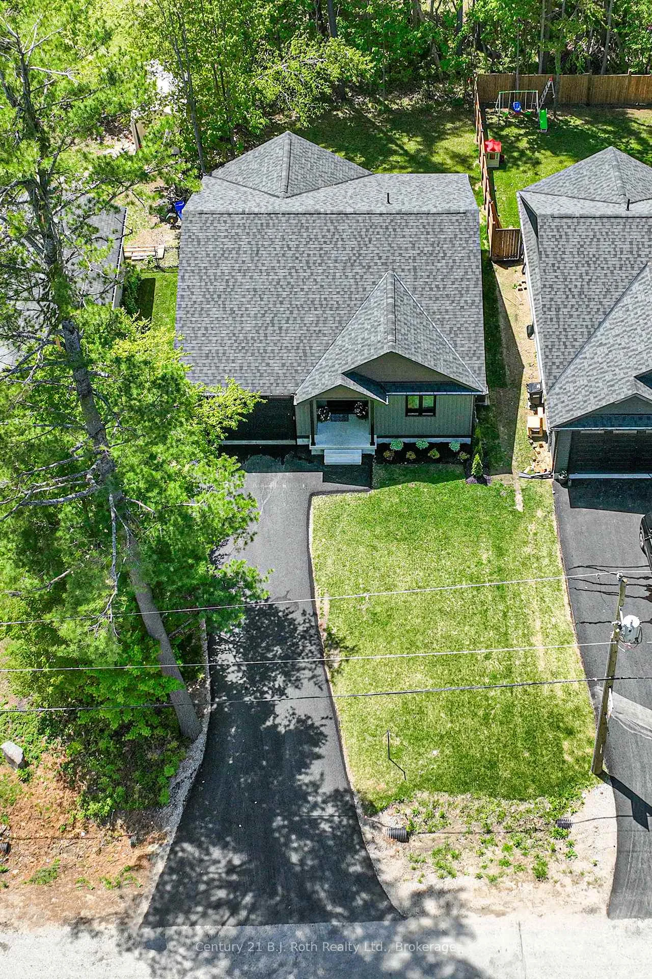 Photo 4 of 3324 Bramshott Avenue, Severn, West Shore — HOMEH