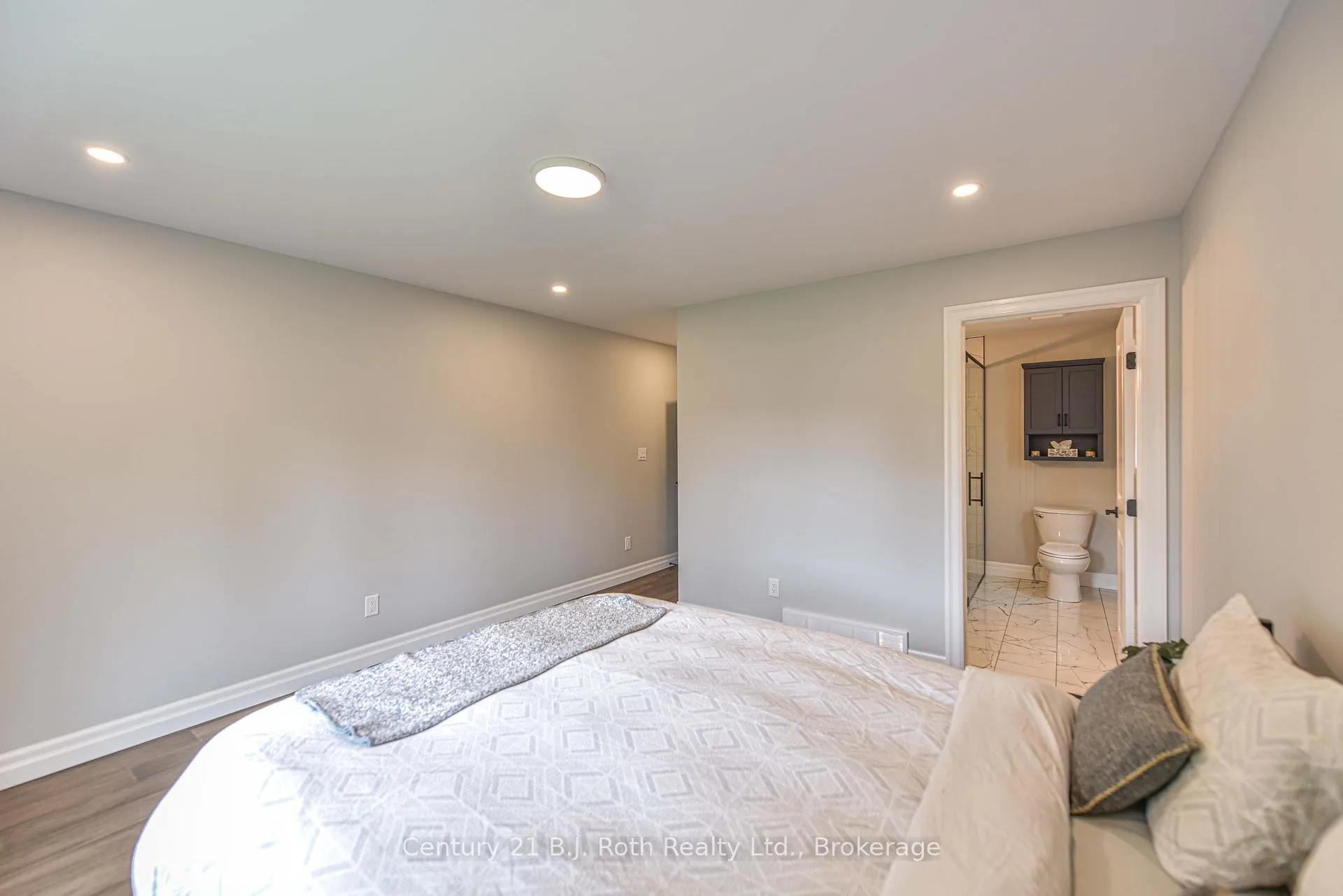 Photo 38 of 3324 Bramshott Avenue, Severn, West Shore — HOMEH