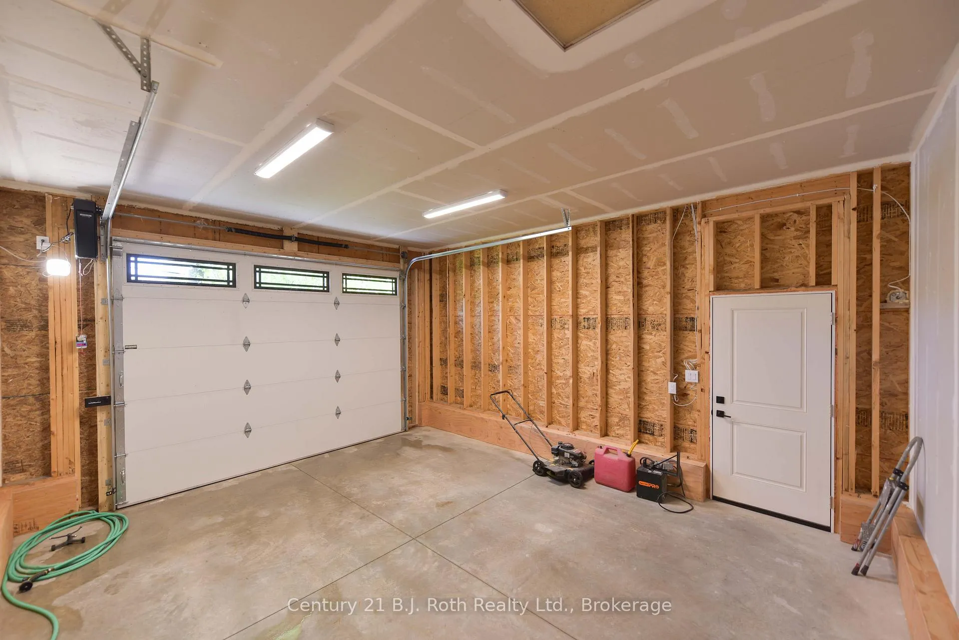 Photo 45 of 3324 Bramshott Avenue, Severn, West Shore — HOMEH