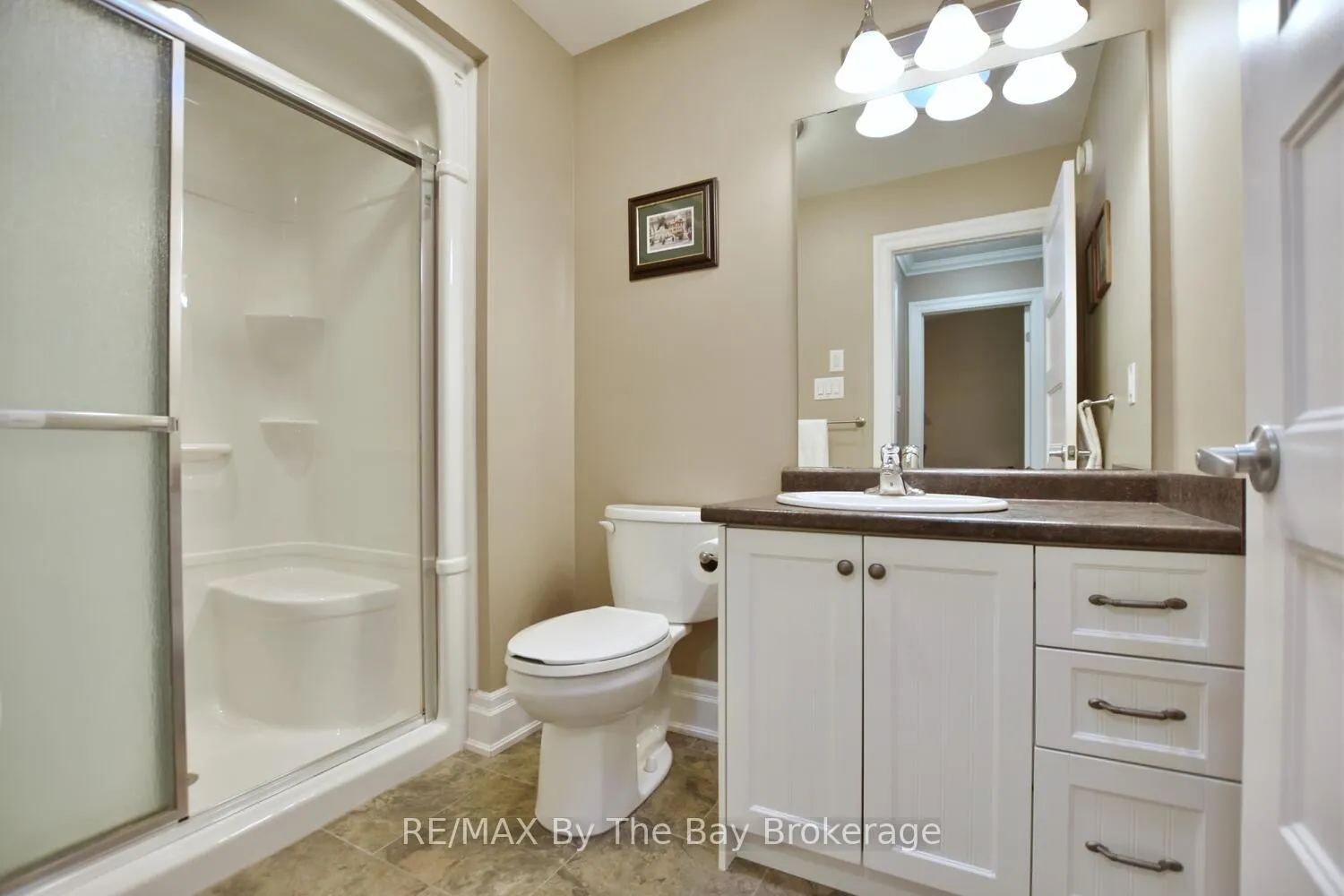 Photo 14 of 50 Clover Crescent, Wasaga Beach — HOMEH