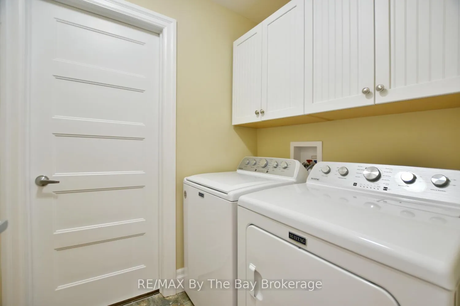 Photo 20 of 50 Clover Crescent, Wasaga Beach — HOMEH