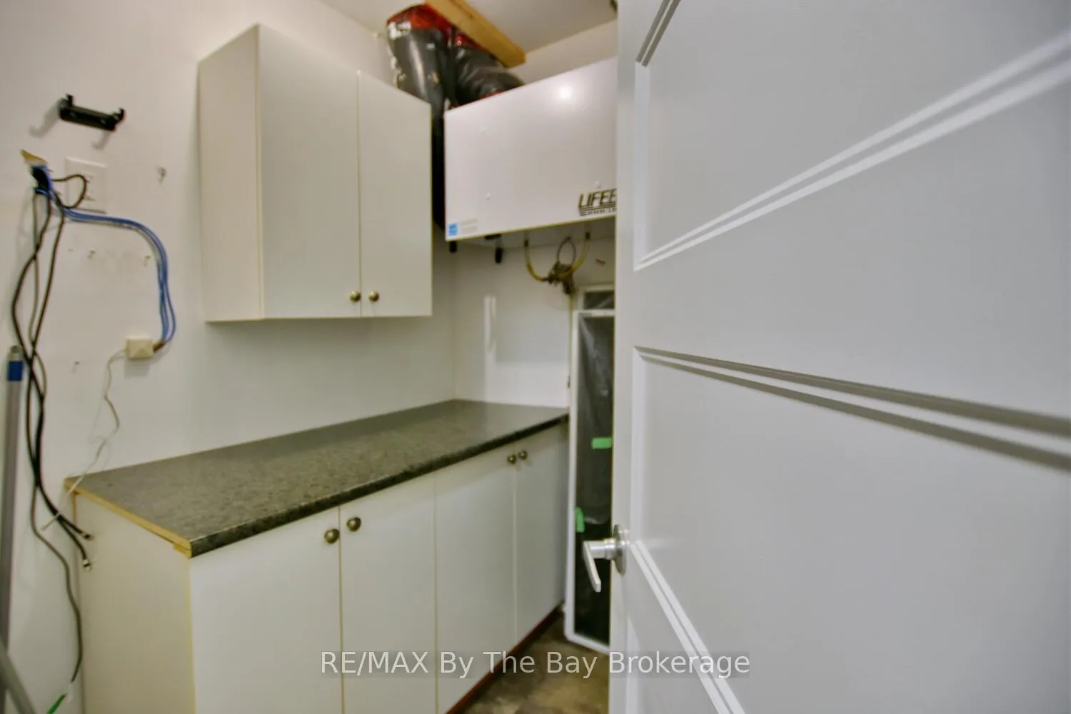 Photo 21 of 50 Clover Crescent, Wasaga Beach — HOMEH