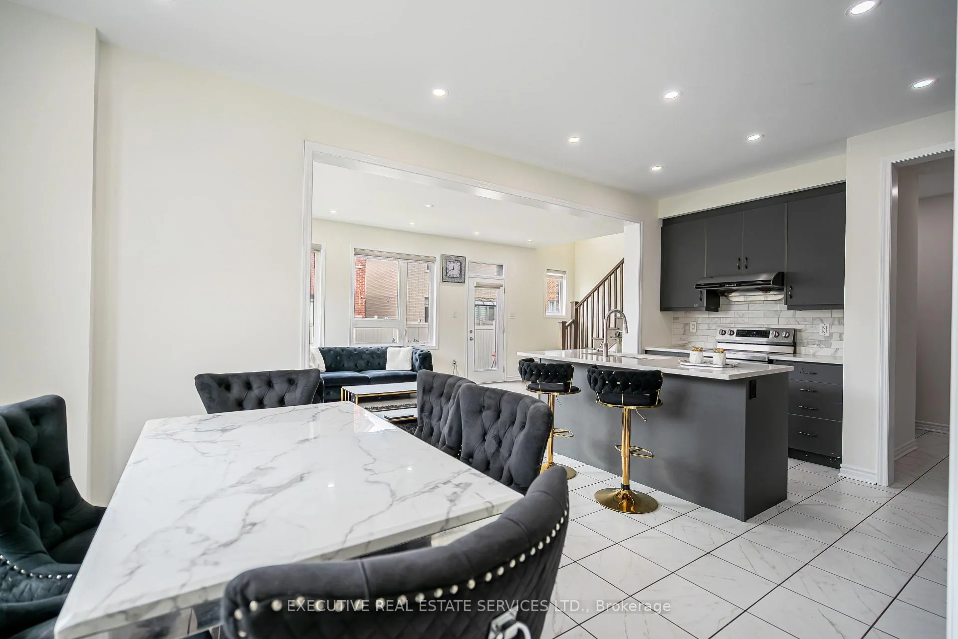 Photo 9 of 4 Brenscombe Road, Brampton, Northwest Brampton — HOMEH