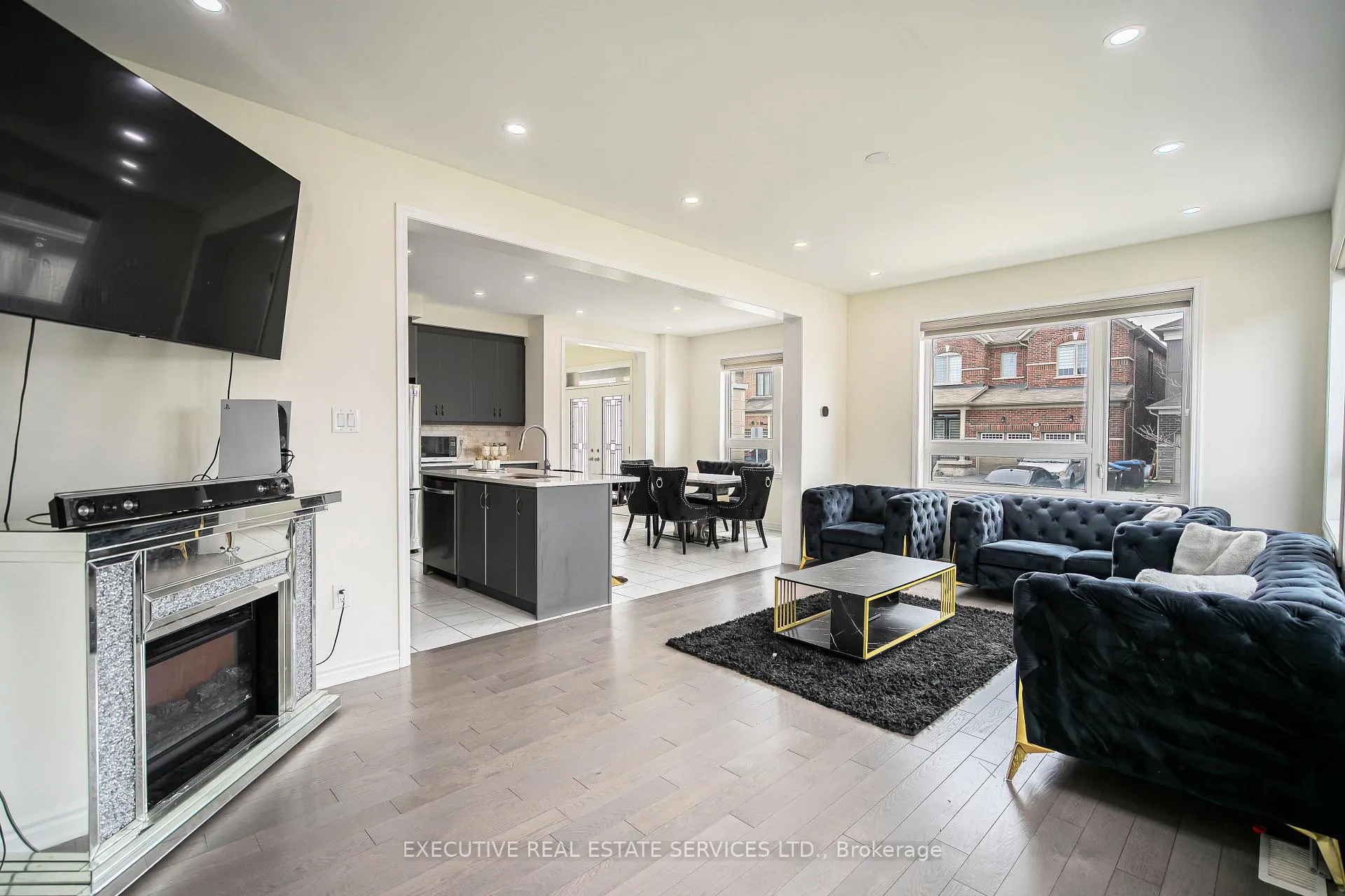 Photo 16 of 4 Brenscombe Road, Brampton, Northwest Brampton — HOMEH
