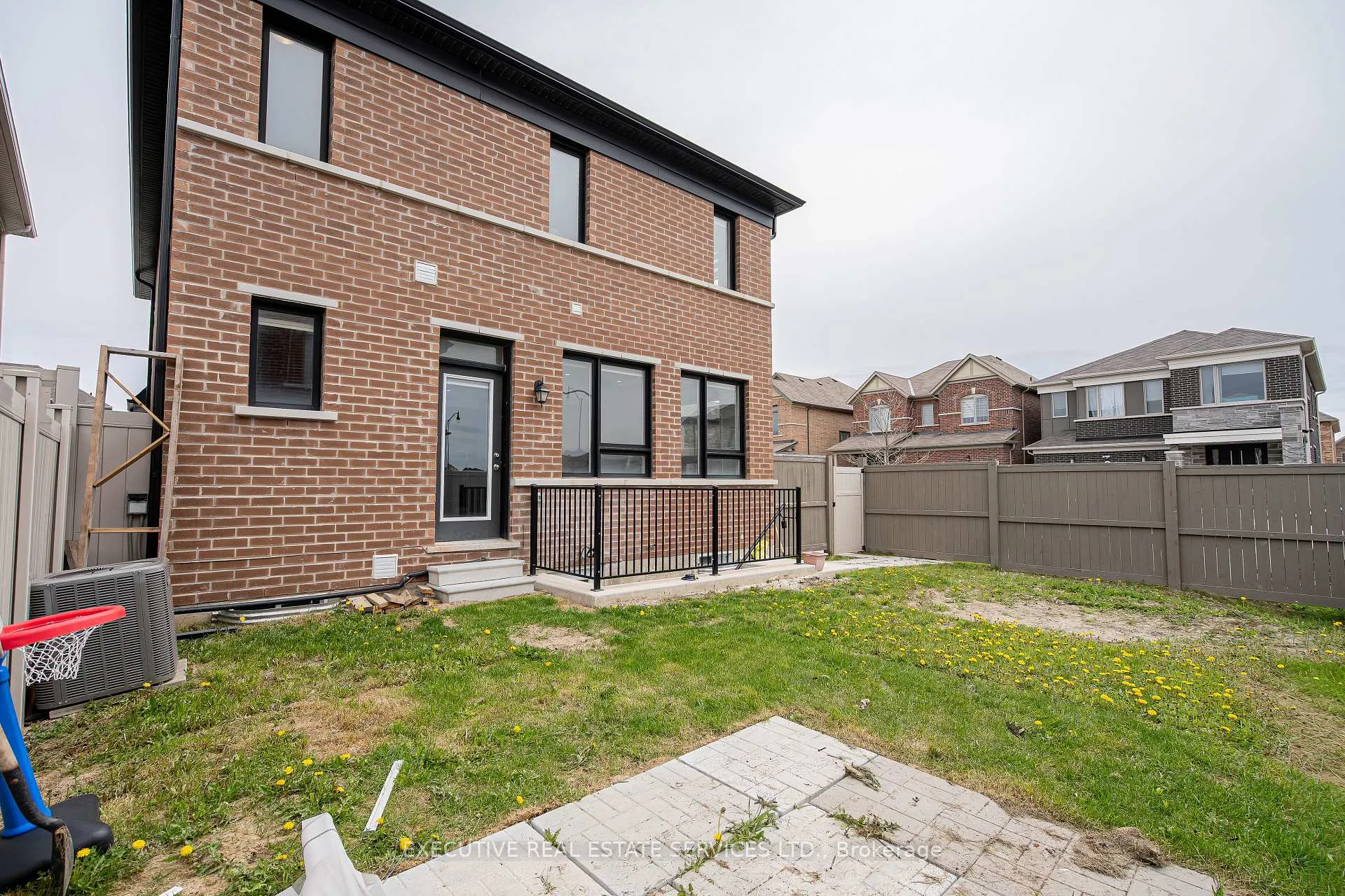Photo 35 of 4 Brenscombe Road, Brampton, Northwest Brampton — HOMEH