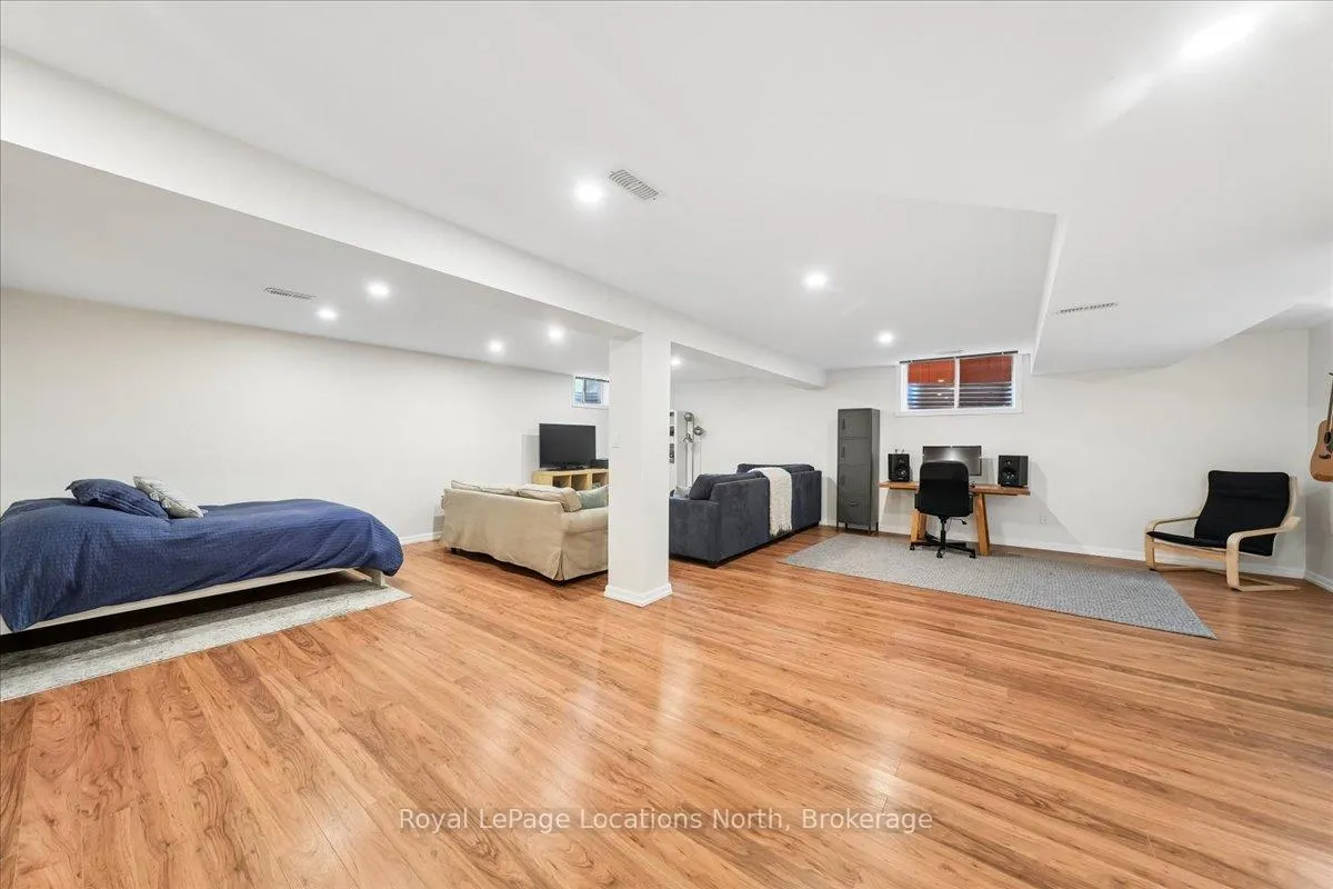 Photo 27 of 32 Alyssa Drive, Collingwood — HOMEH