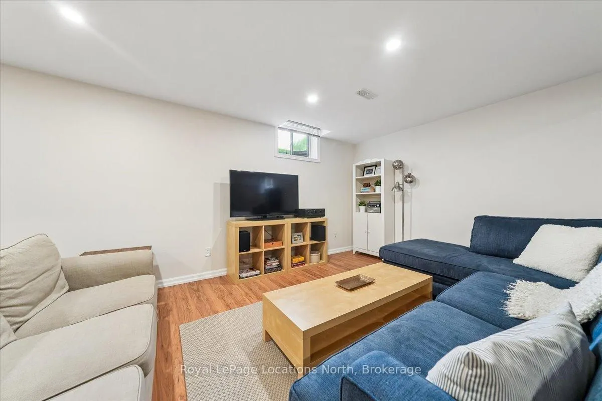 Photo 29 of 32 Alyssa Drive, Collingwood — HOMEH