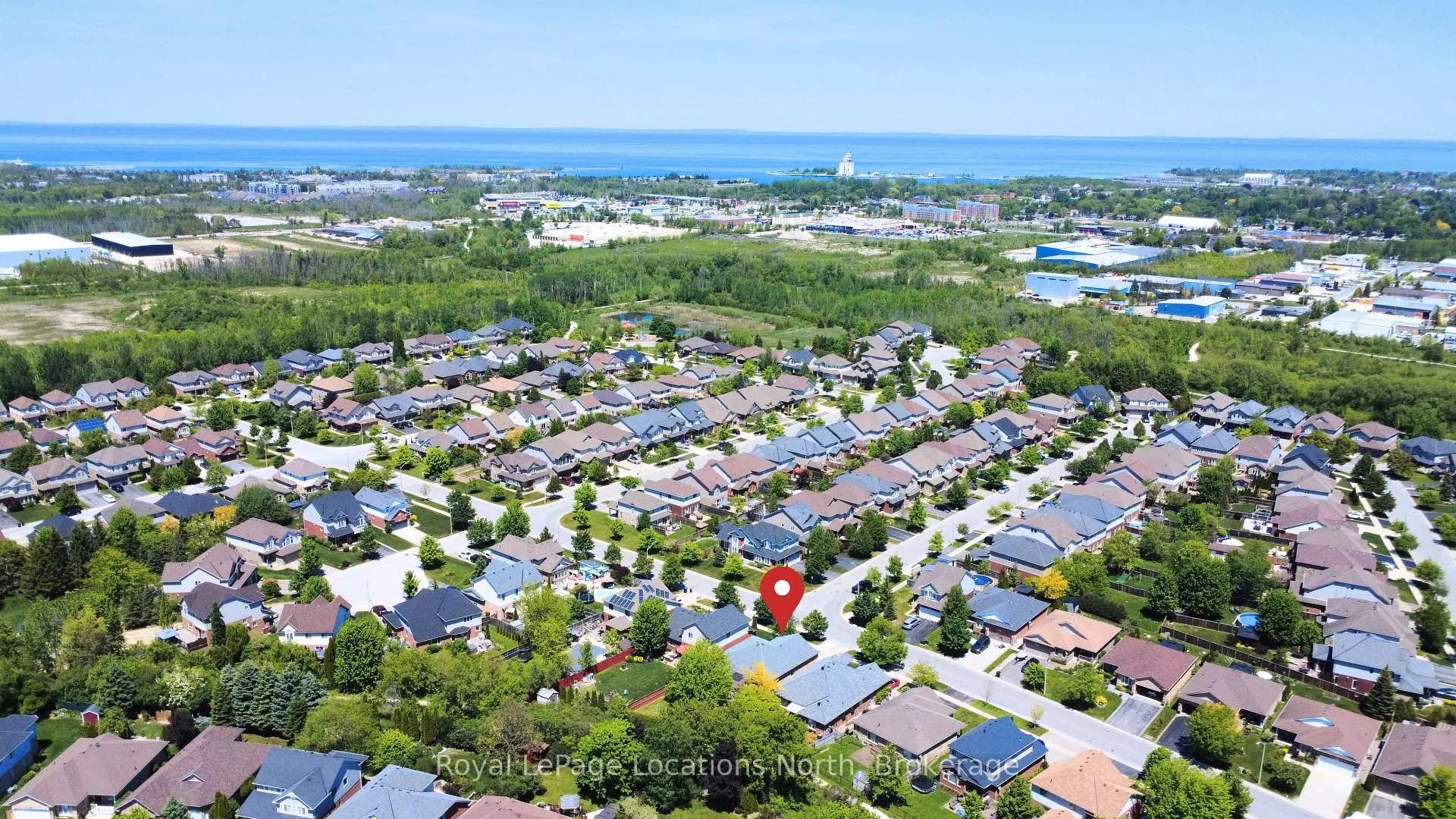 Photo 38 of 32 Alyssa Drive, Collingwood — HOMEH