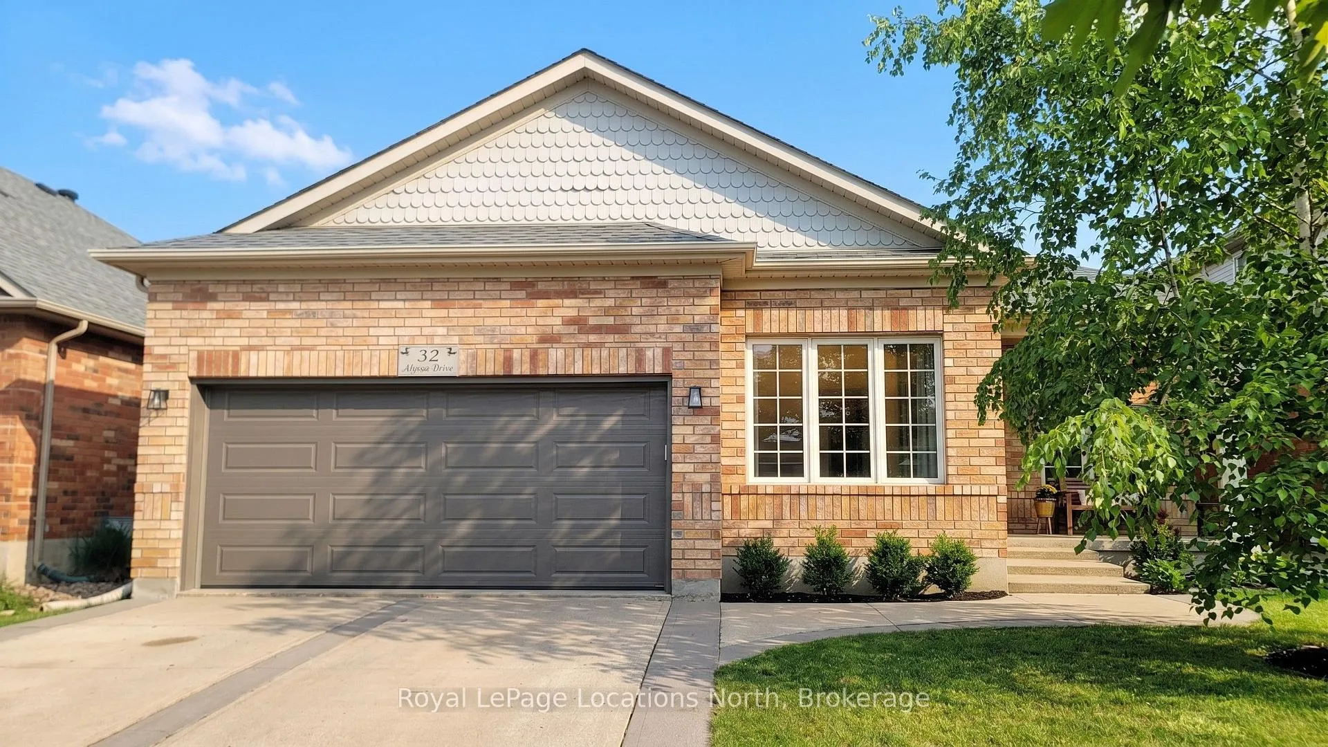 Photo 3 of 32 Alyssa Drive, Collingwood — HOMEH