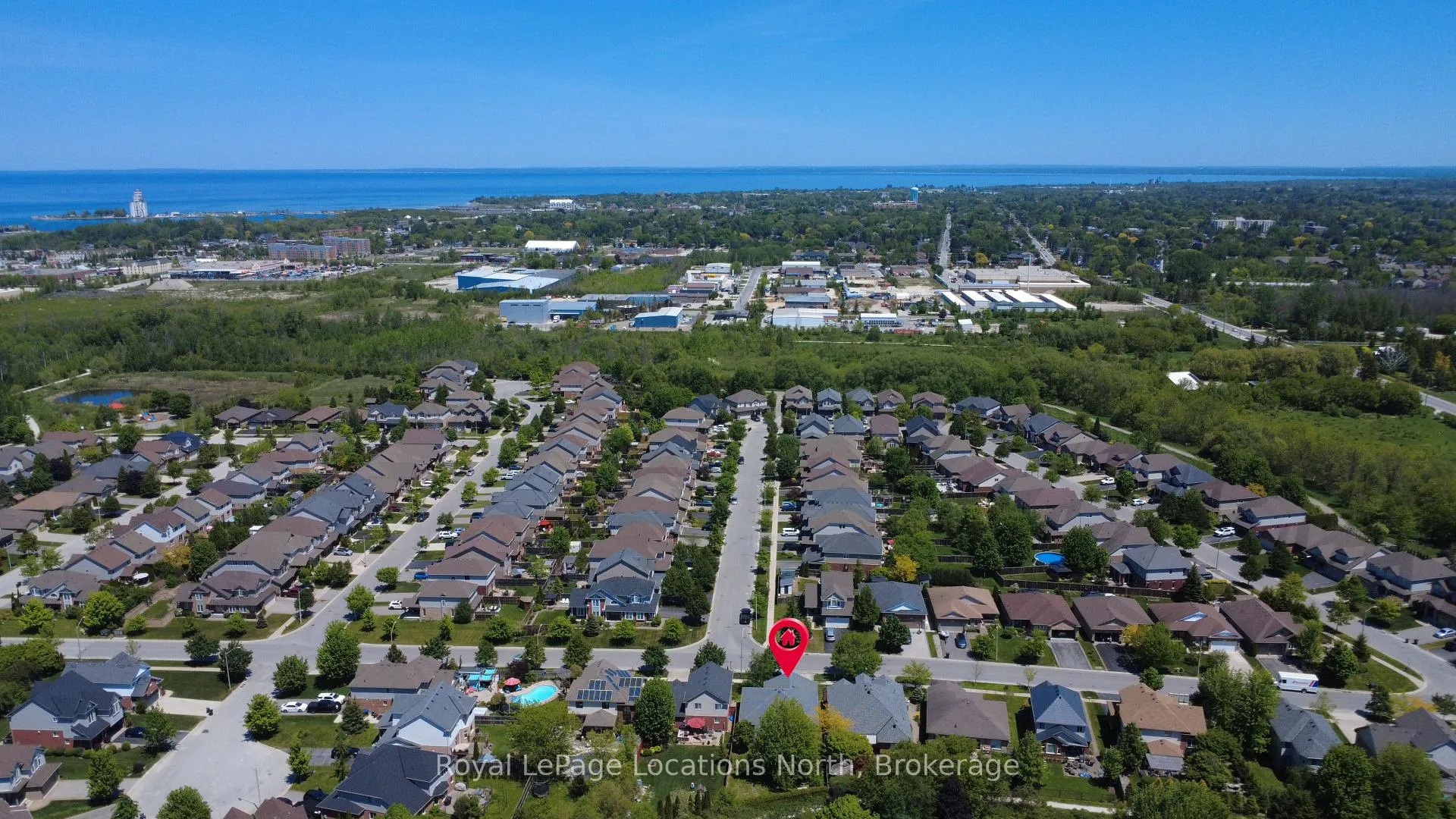 Photo 40 of 32 Alyssa Drive, Collingwood — HOMEH