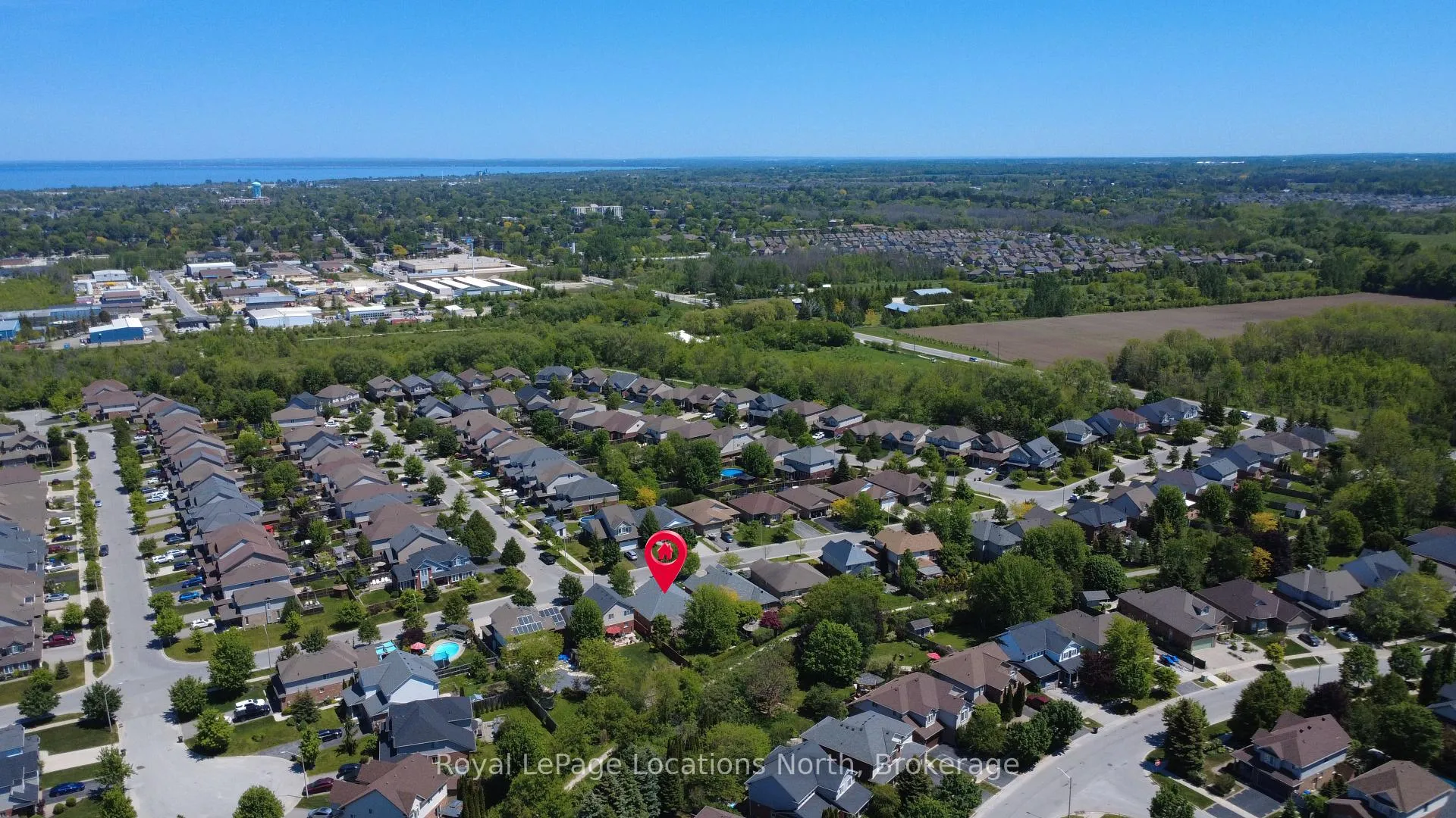 Photo 41 of 32 Alyssa Drive, Collingwood — HOMEH