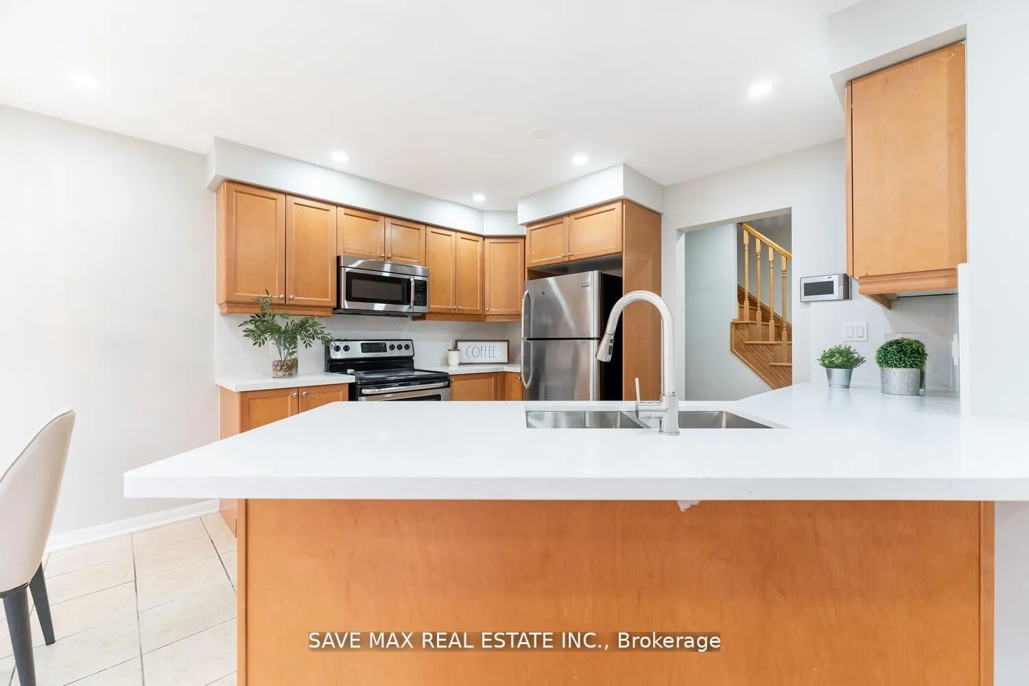 Photo 14 of 36 Bevington Road, Brampton, Northwest Brampton — HOMEH