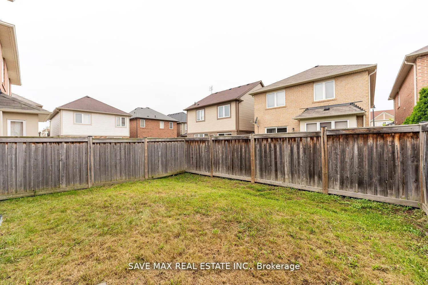Photo 35 of 36 Bevington Road, Brampton, Northwest Brampton — HOMEH
