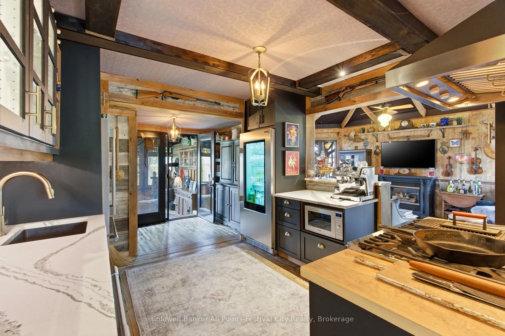 Photo 15 of 27 Lidderdale Street, Bluewater, Bayfield — HOMEH