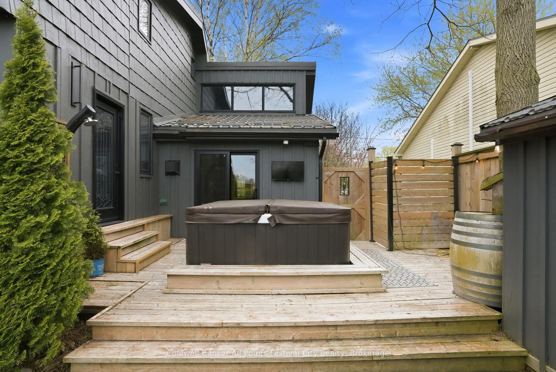 Photo 32 of 27 Lidderdale Street, Bluewater, Bayfield — HOMEH