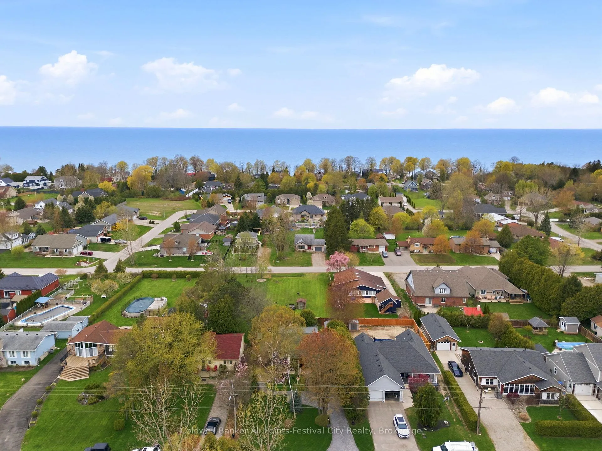 Photo 41 of 27 Lidderdale Street, Bluewater, Bayfield — HOMEH