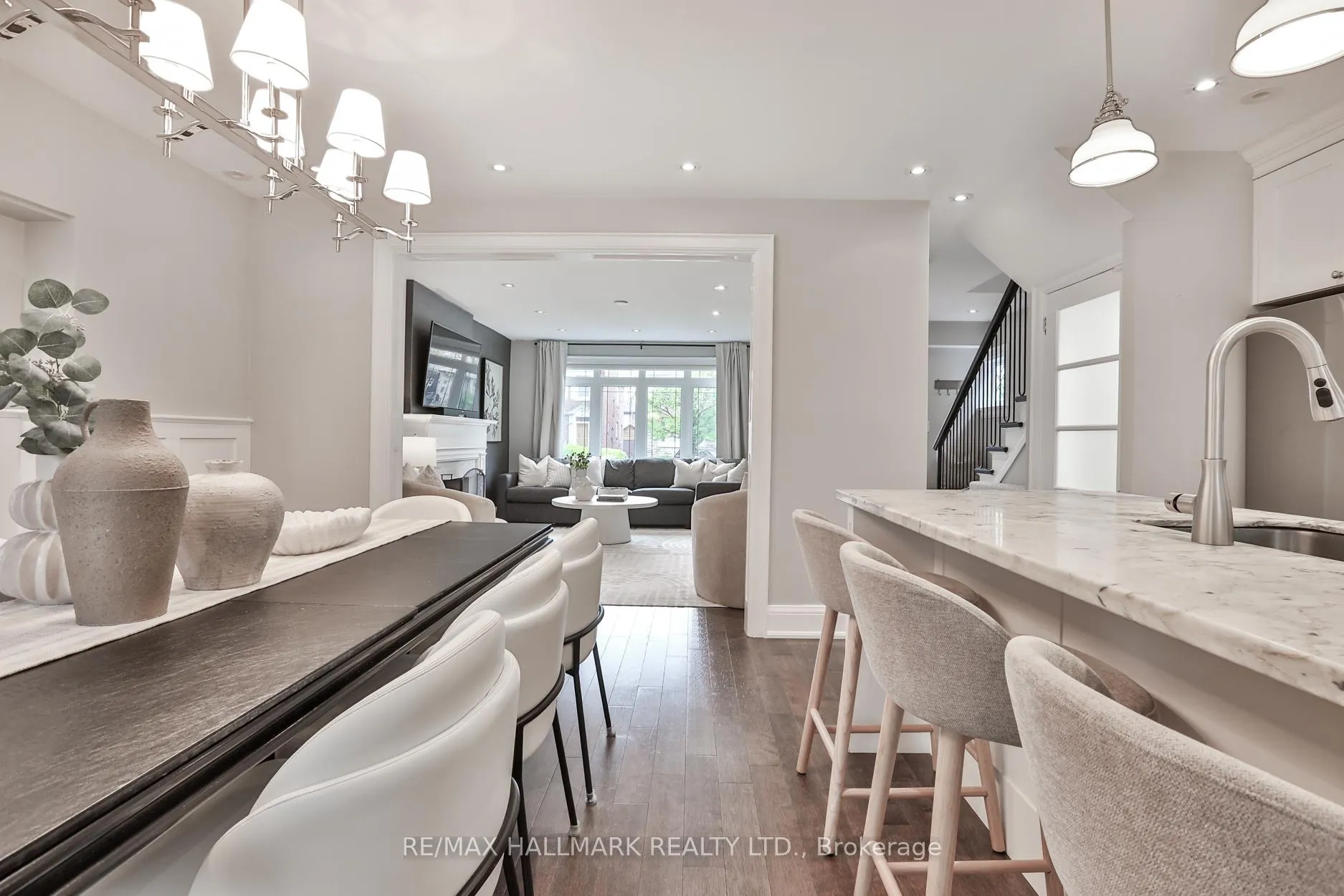 Photo 10 of 151 Chiltern Hill Road, Toronto, Humewood-Cedarvale — HOMEH