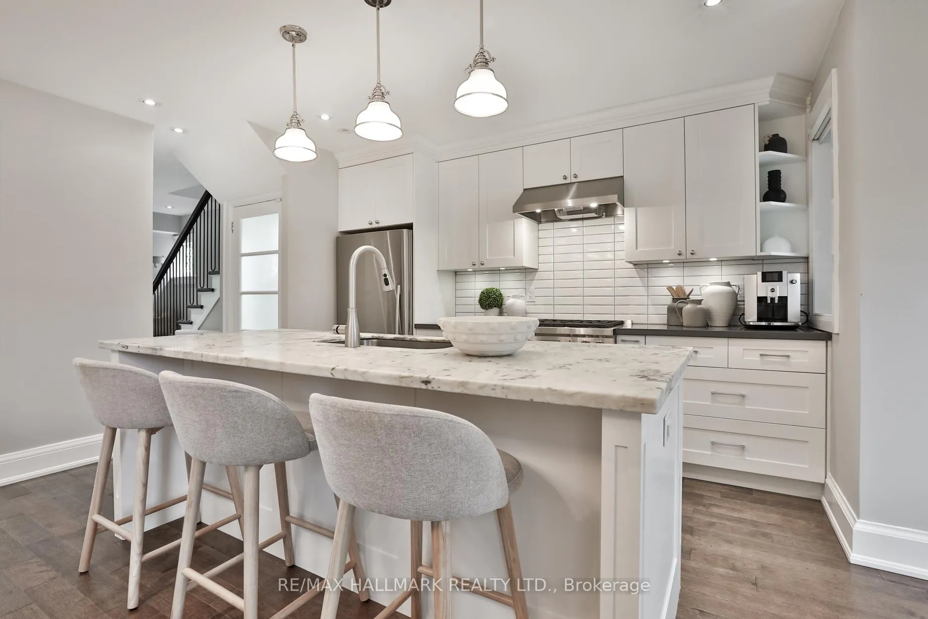 Photo 13 of 151 Chiltern Hill Road, Toronto, Humewood-Cedarvale — HOMEH