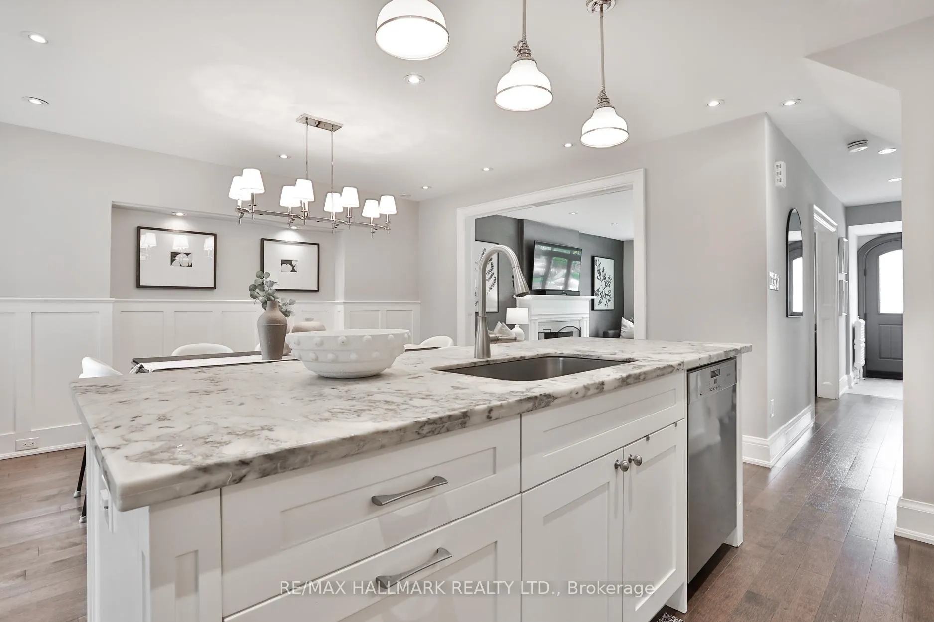 Photo 14 of 151 Chiltern Hill Road, Toronto, Humewood-Cedarvale — HOMEH
