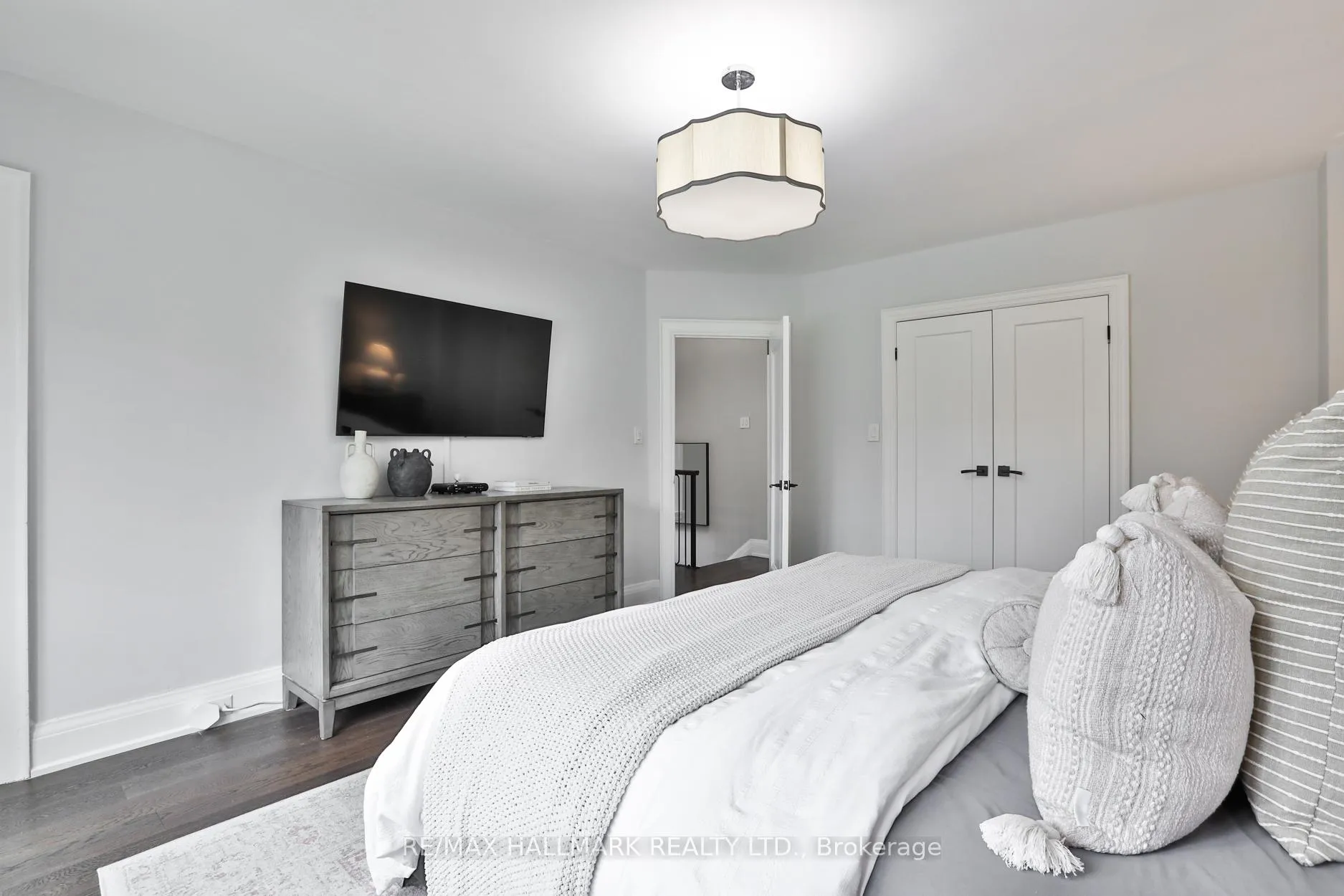 Photo 24 of 151 Chiltern Hill Road, Toronto, Humewood-Cedarvale — HOMEH