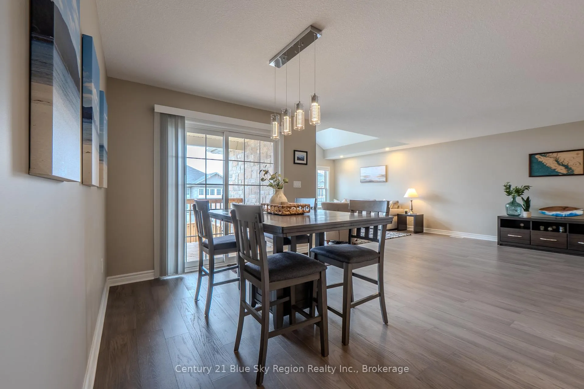 Photo 19 of 158 Turner Drive, North Bay, Ferris — HOMEH
