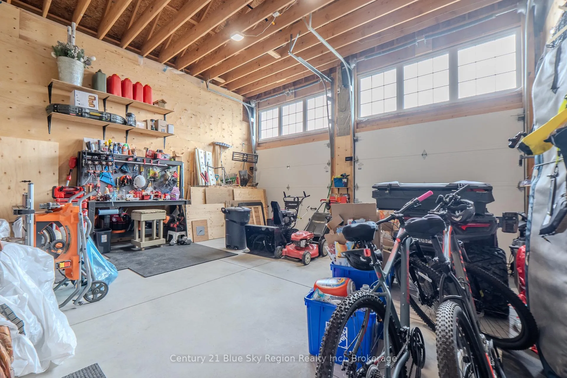 Photo 42 of 158 Turner Drive, North Bay, Ferris — HOMEH
