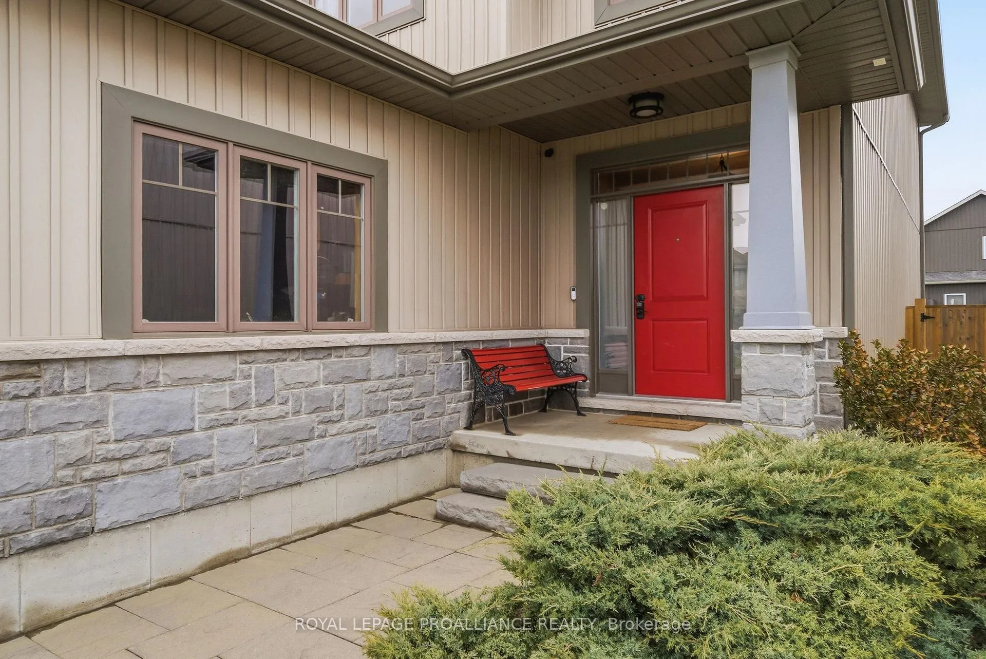 Photo 5 of 19 Granite Drive, Belleville, Belleville Ward — HOMEH