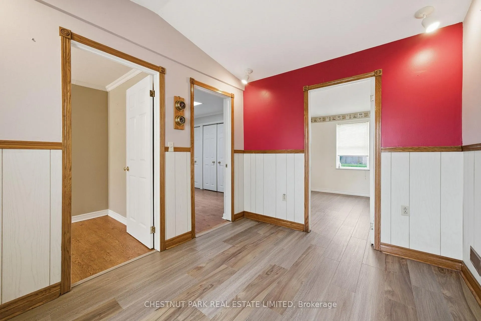 Photo 4 of 34 Royal Road, Prince Edward County, Athol Ward — HOMEH