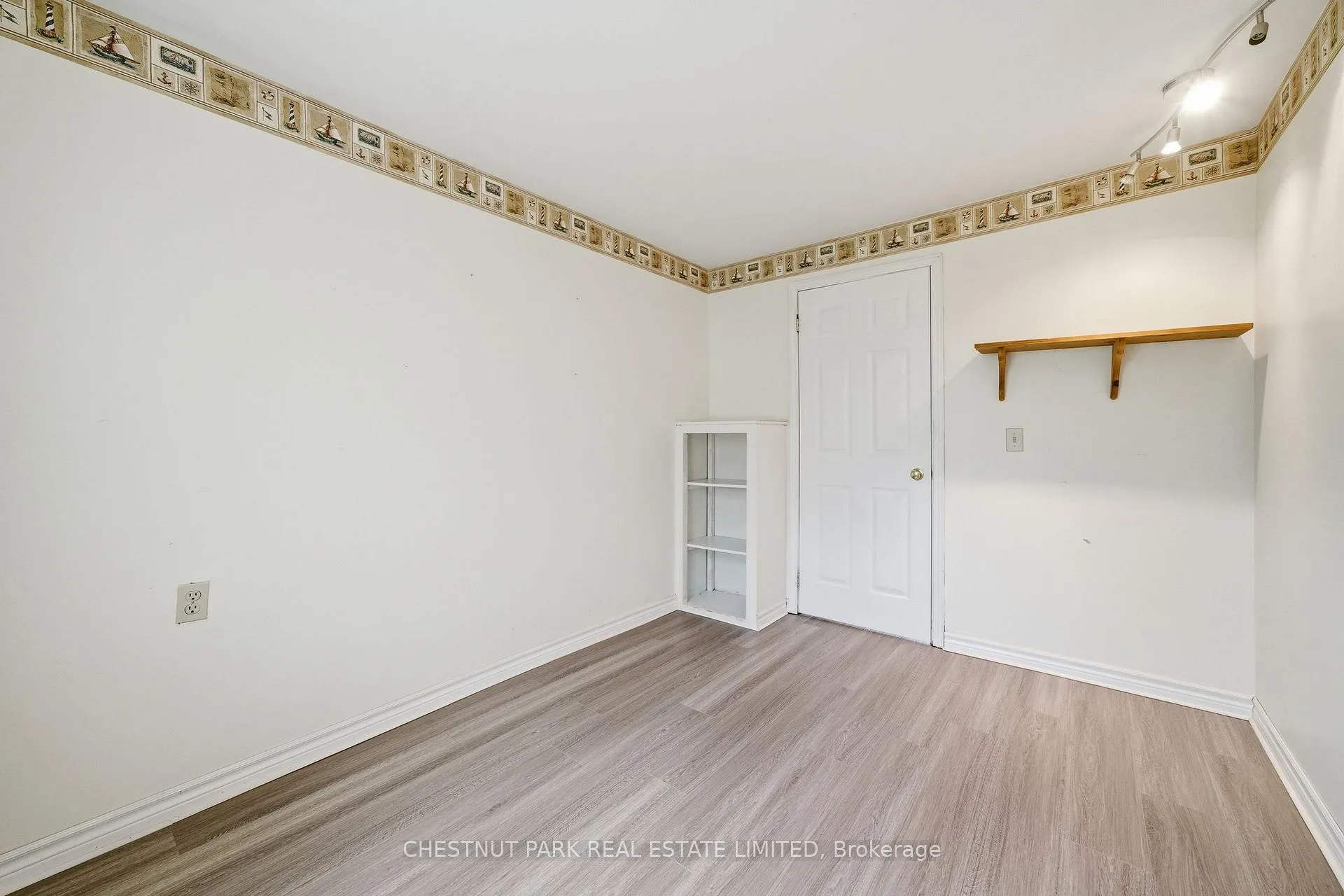 Photo 24 of 34 Royal Road, Prince Edward County, Athol Ward — HOMEH