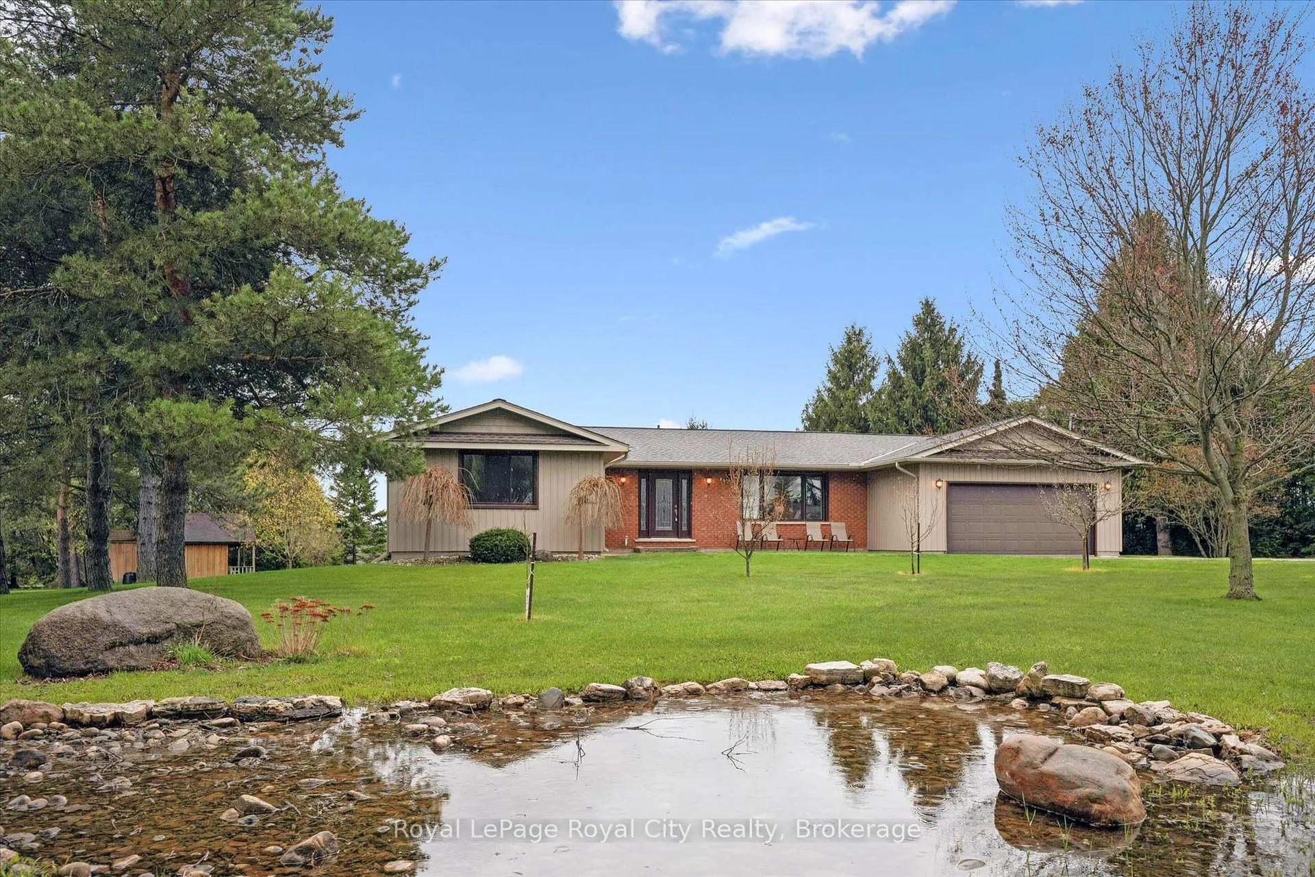 Photo 3 of 7463 Conservation Road, Guelph/Eramosa, Rural Guelph/Eramosa West — HOMEH