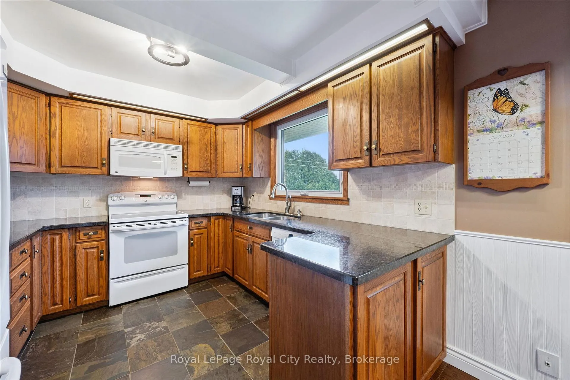 Photo 14 of 7463 Conservation Road, Guelph/Eramosa, Rural Guelph/Eramosa West — HOMEH