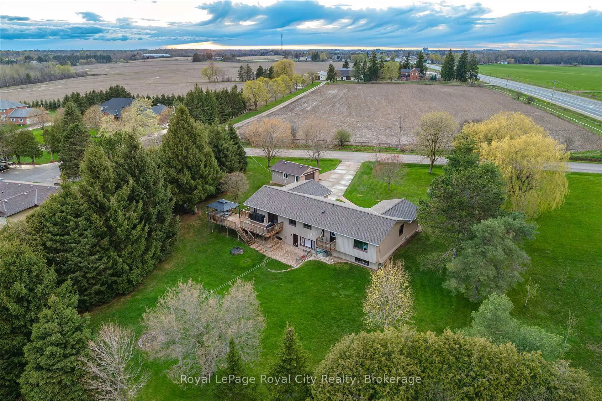Photo 37 of 7463 Conservation Road, Guelph/Eramosa, Rural Guelph/Eramosa West — HOMEH