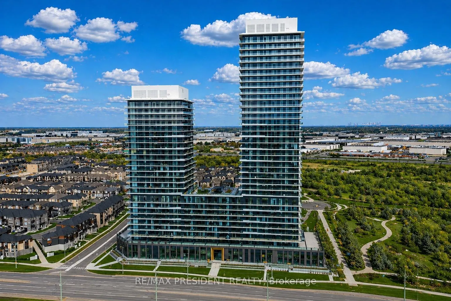Front of Unit 2218, 15 Skyridge Drive