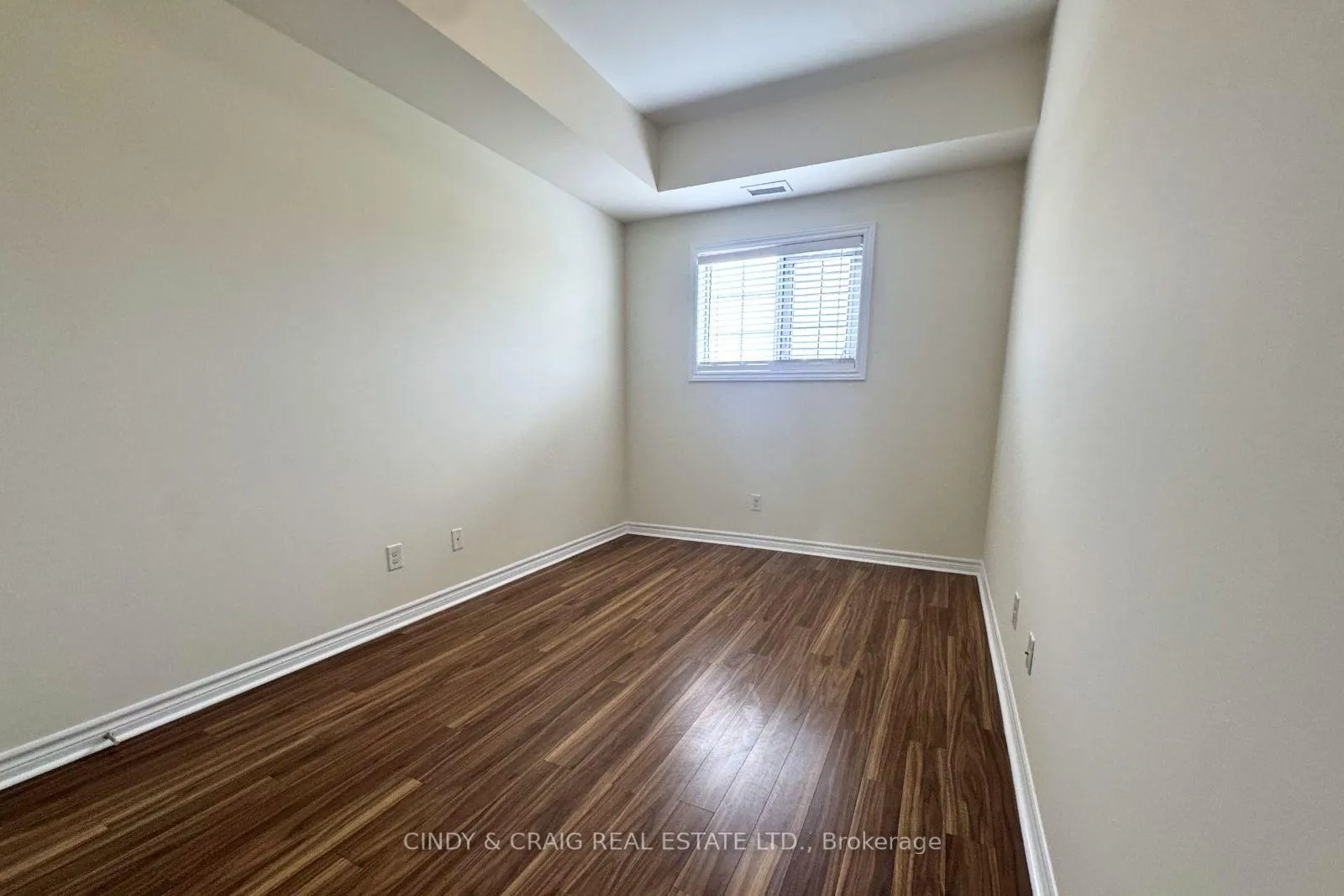 Photo 9 of Unit 11, 15 Rosswell Drive, Clarington, Courtice — HOMEH