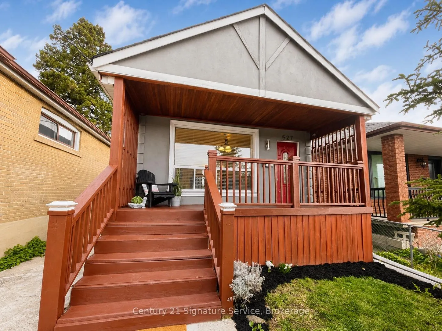 Photo 1 of 527 Westmount Avenue, Toronto, Oakwood Village — HOMEH