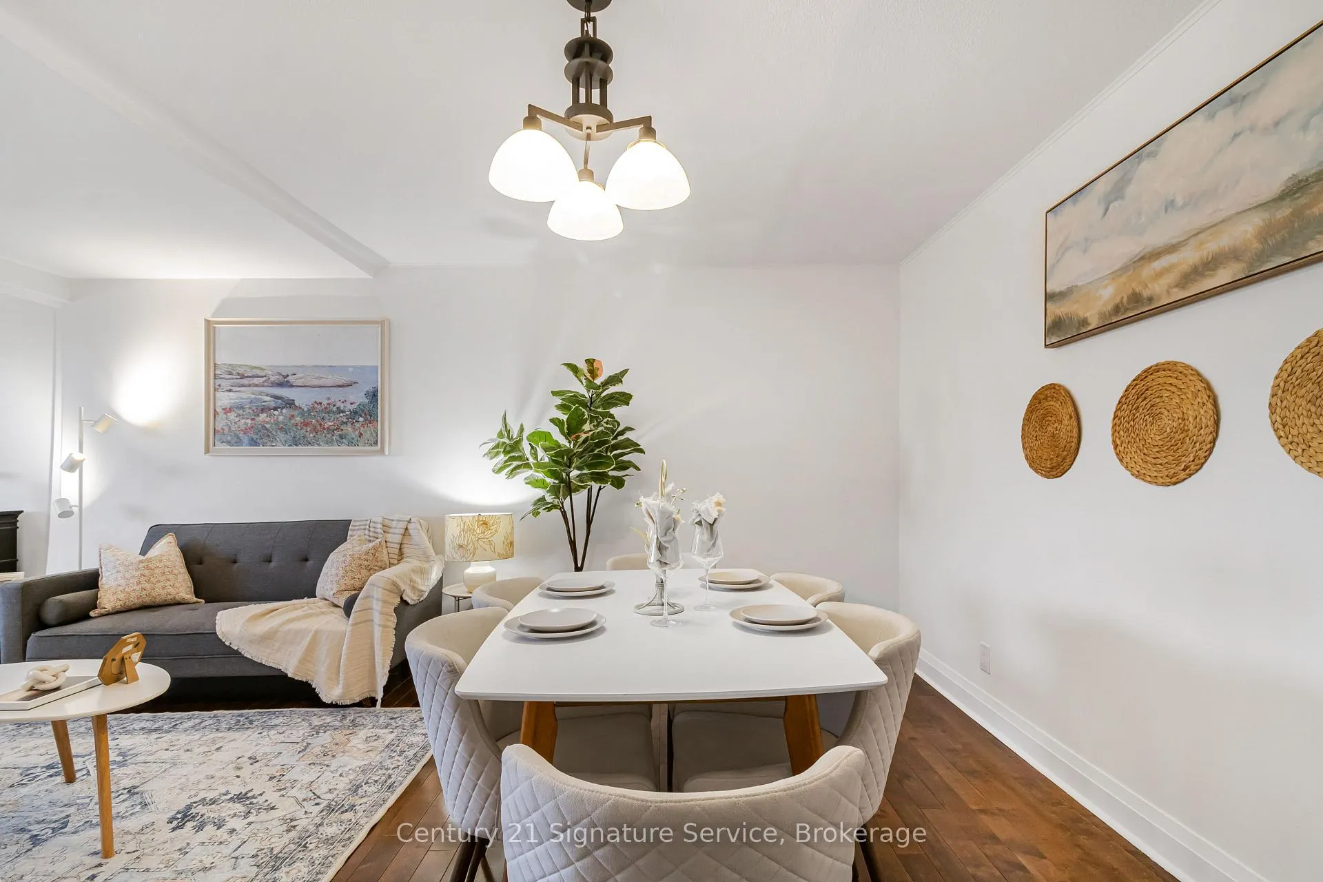 Photo 8 of 527 Westmount Avenue, Toronto, Oakwood Village — HOMEH