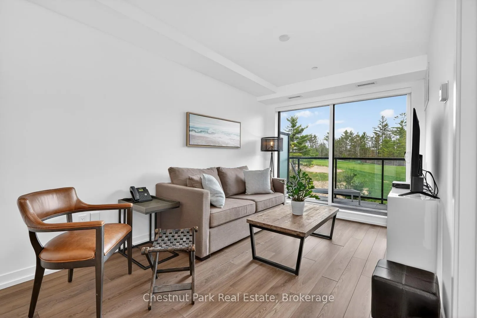 Photo 15 of Unit 210, 120 Carrick Trail, Gravenhurst, Muskoka (S) — HOMEH
