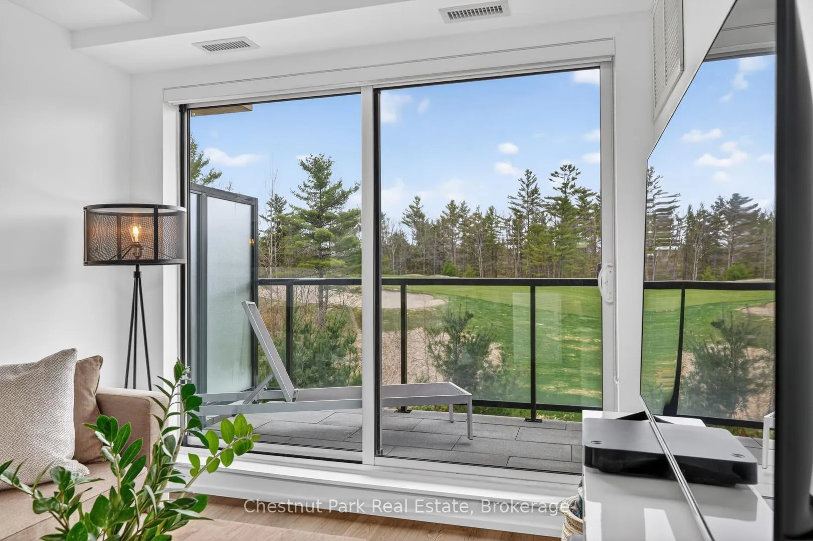 Photo 17 of Unit 210, 120 Carrick Trail, Gravenhurst, Muskoka (S) — HOMEH