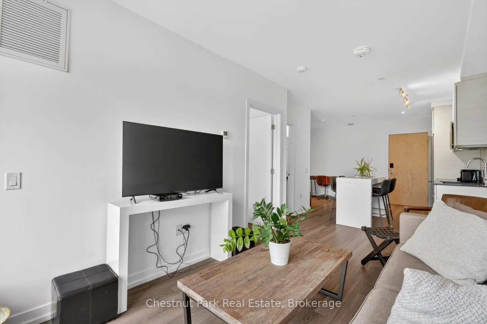 Photo 19 of Unit 210, 120 Carrick Trail, Gravenhurst, Muskoka (S) — HOMEH