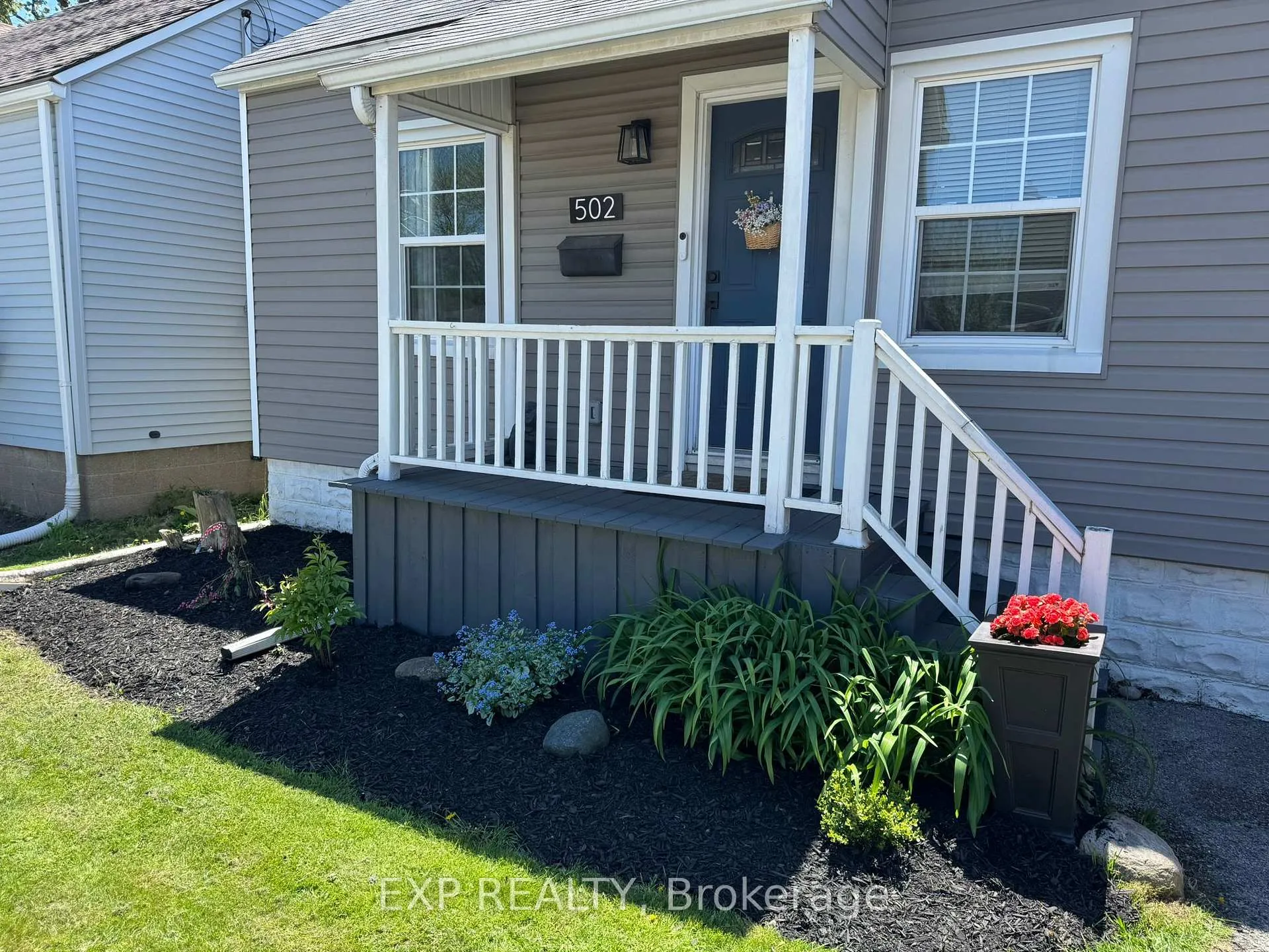 Photo 2 of 502 Britannia Avenue, Hamilton, Normanhurst — HOMEH