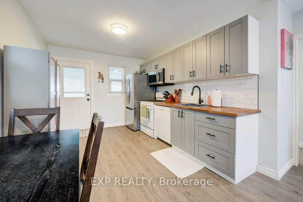 Photo 7 of 502 Britannia Avenue, Hamilton, Normanhurst — HOMEH
