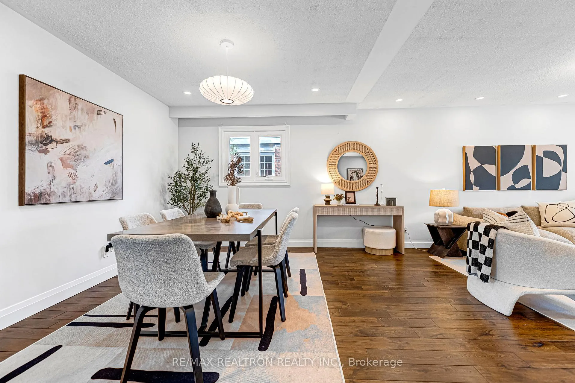 Photo 13 of 41 Ferrah Street, Markham, Unionville — HOMEH