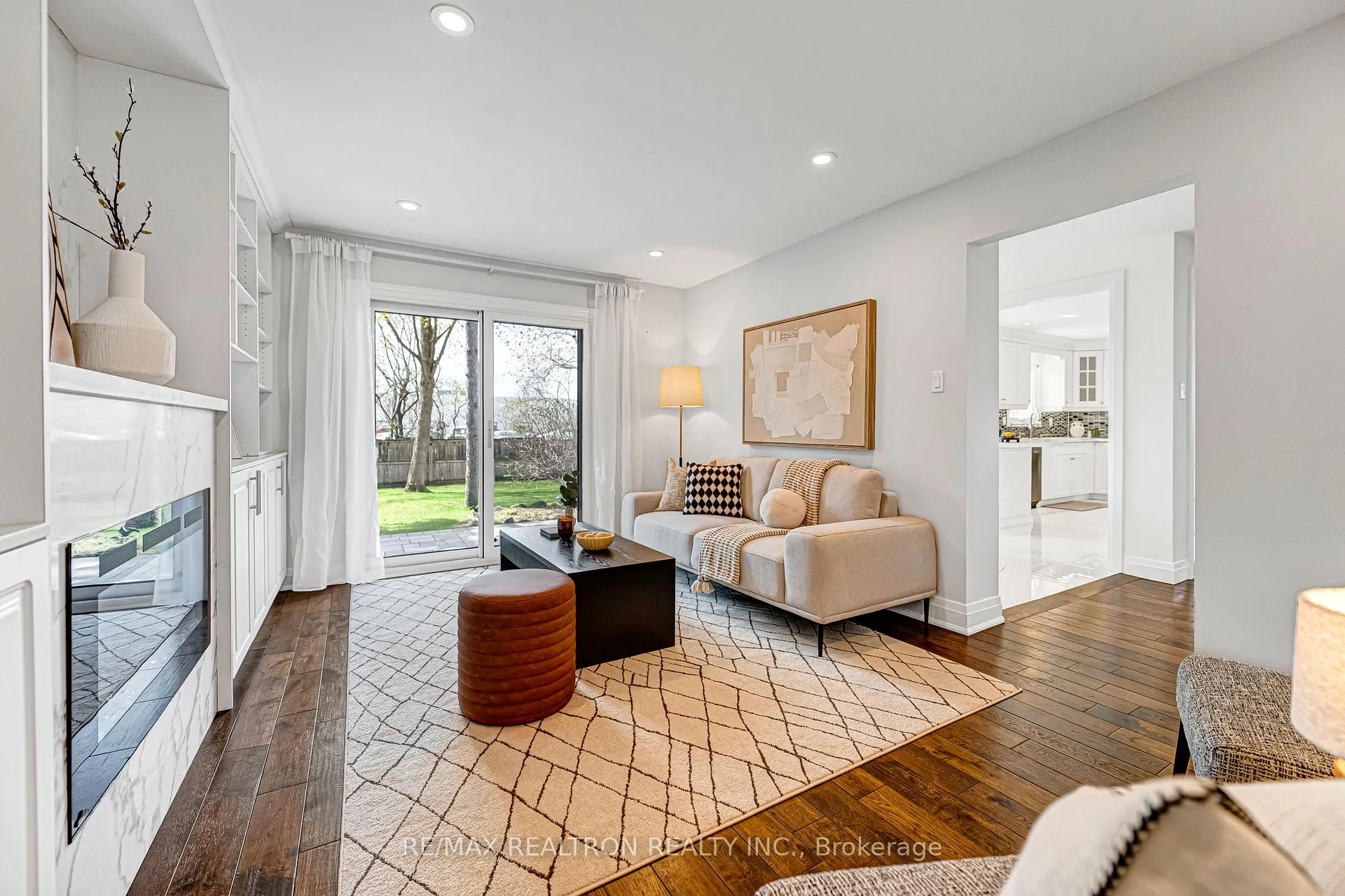 Photo 23 of 41 Ferrah Street, Markham, Unionville — HOMEH