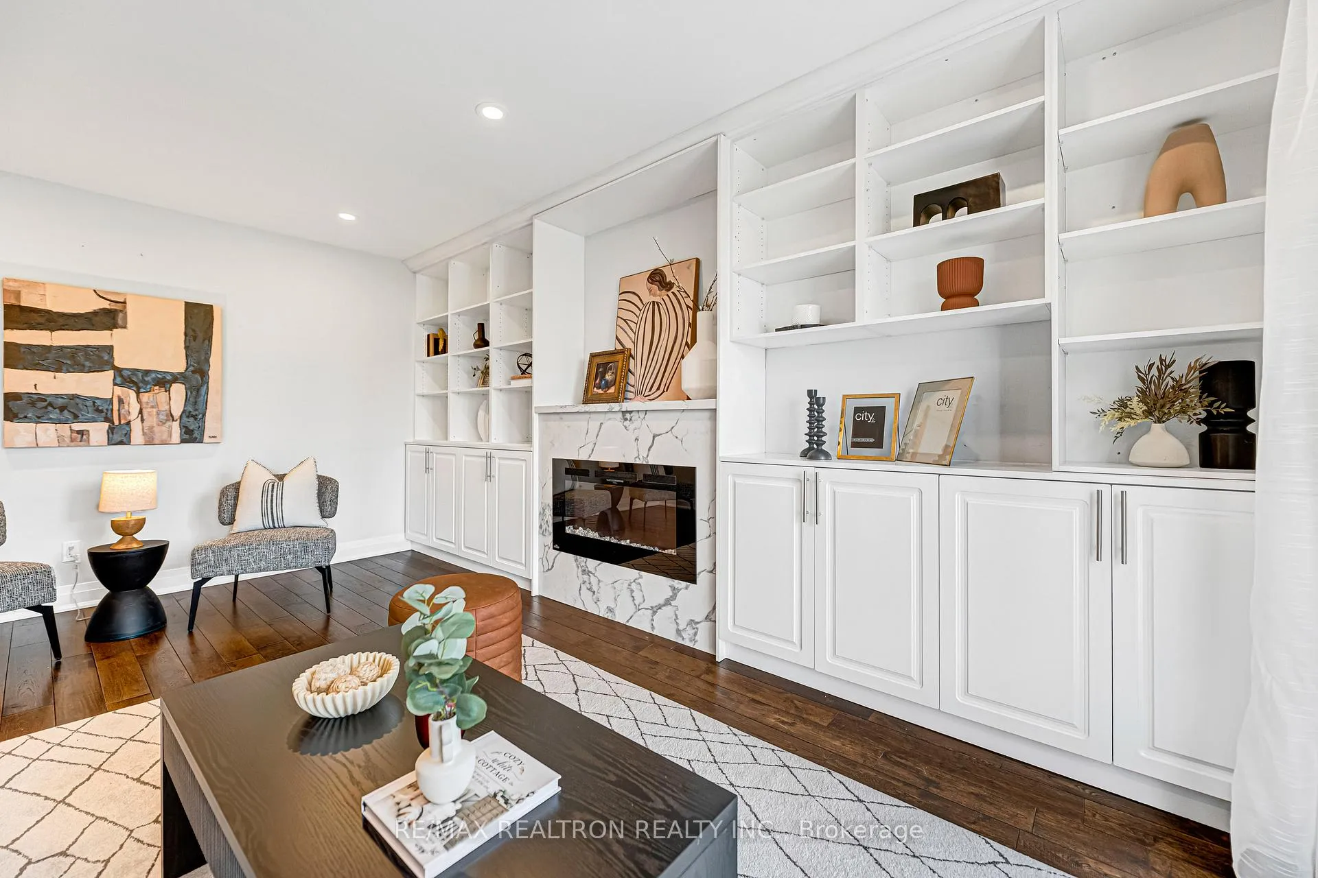 Photo 25 of 41 Ferrah Street, Markham, Unionville — HOMEH