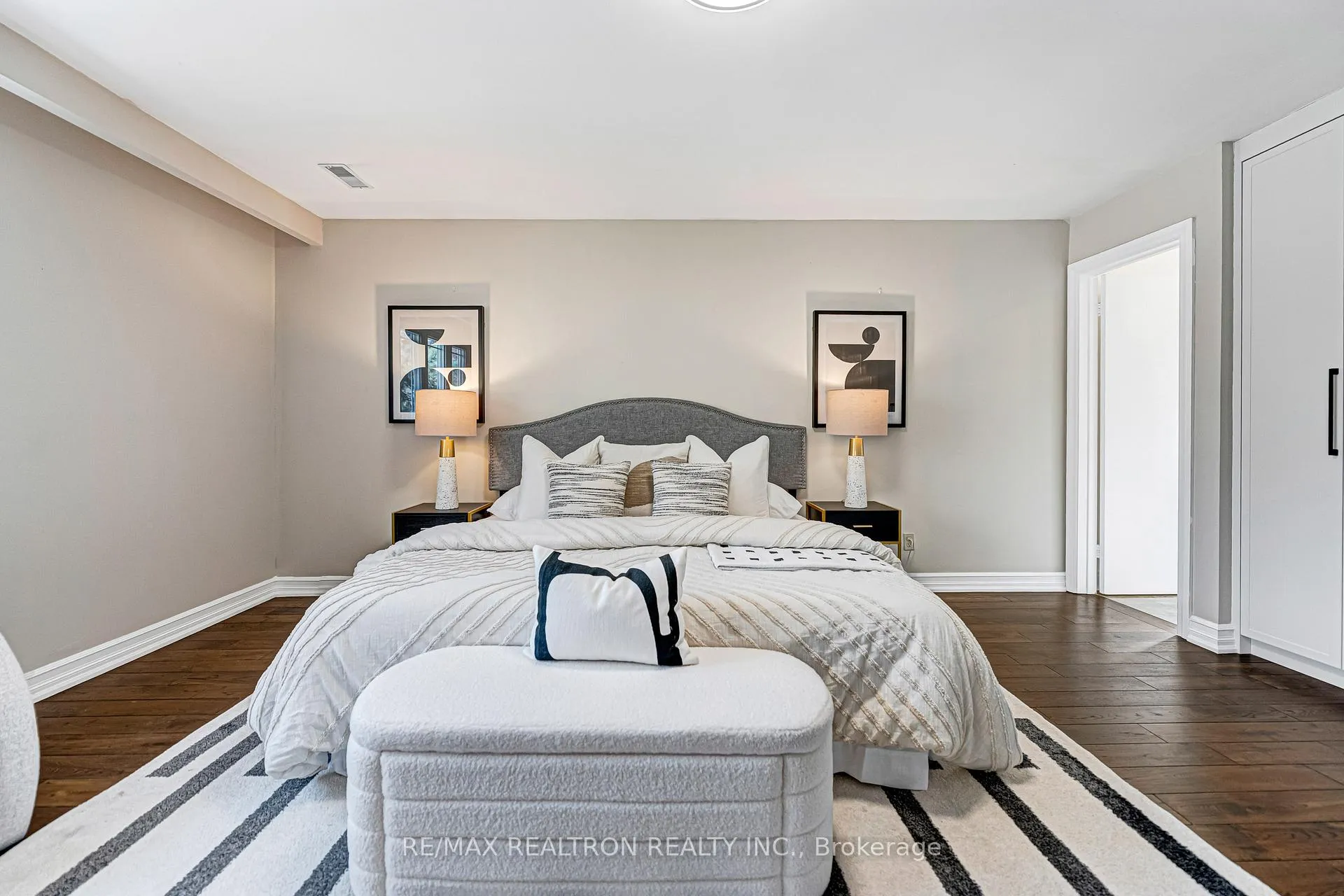 Photo 31 of 41 Ferrah Street, Markham, Unionville — HOMEH