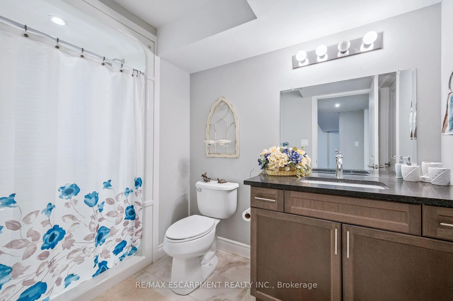 Photo 26 of Unit 13, 418 Nelson Street, Norfolk, Port Dover — HOMEH
